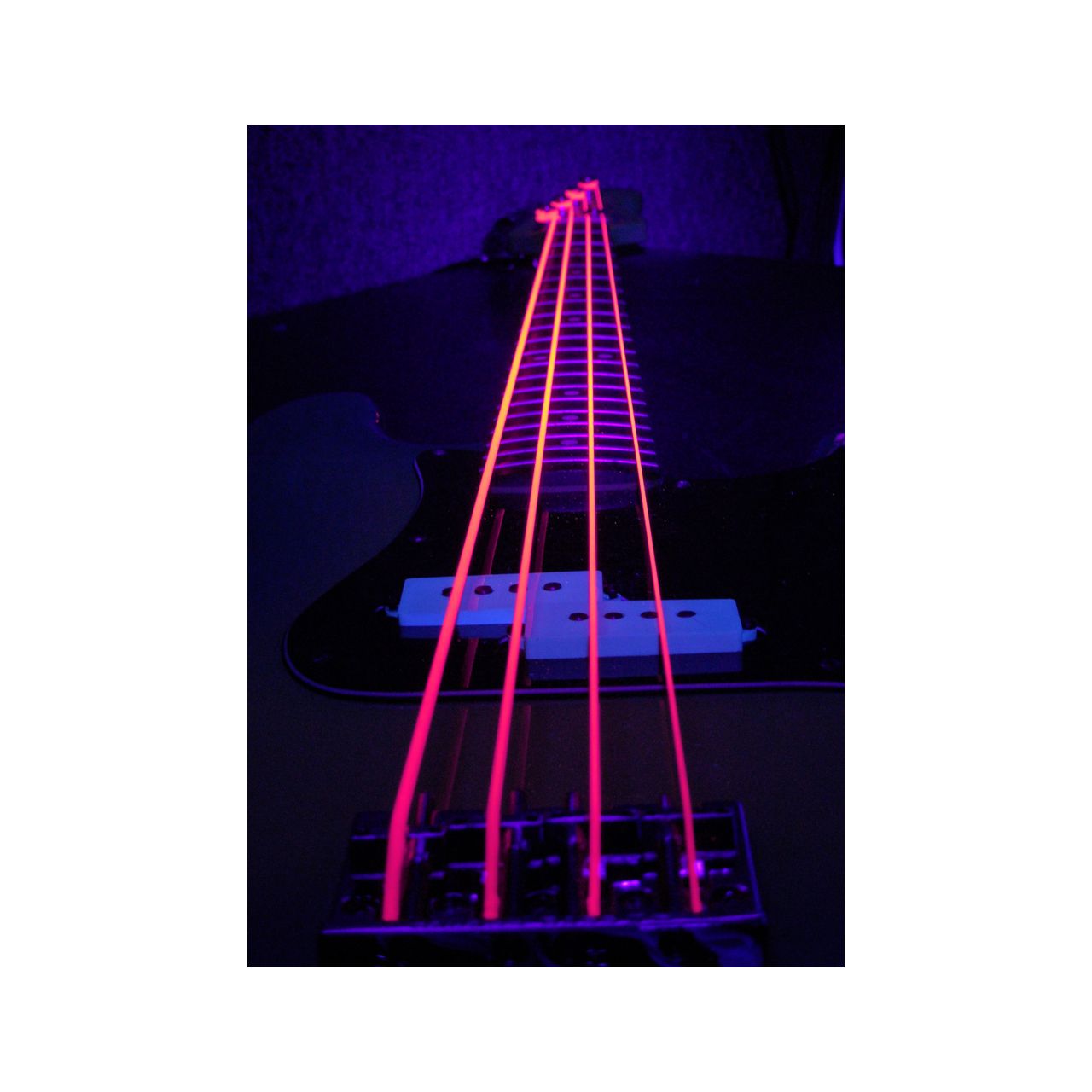Hi-Def Neon Bass-Saitensatz Pink 030-125