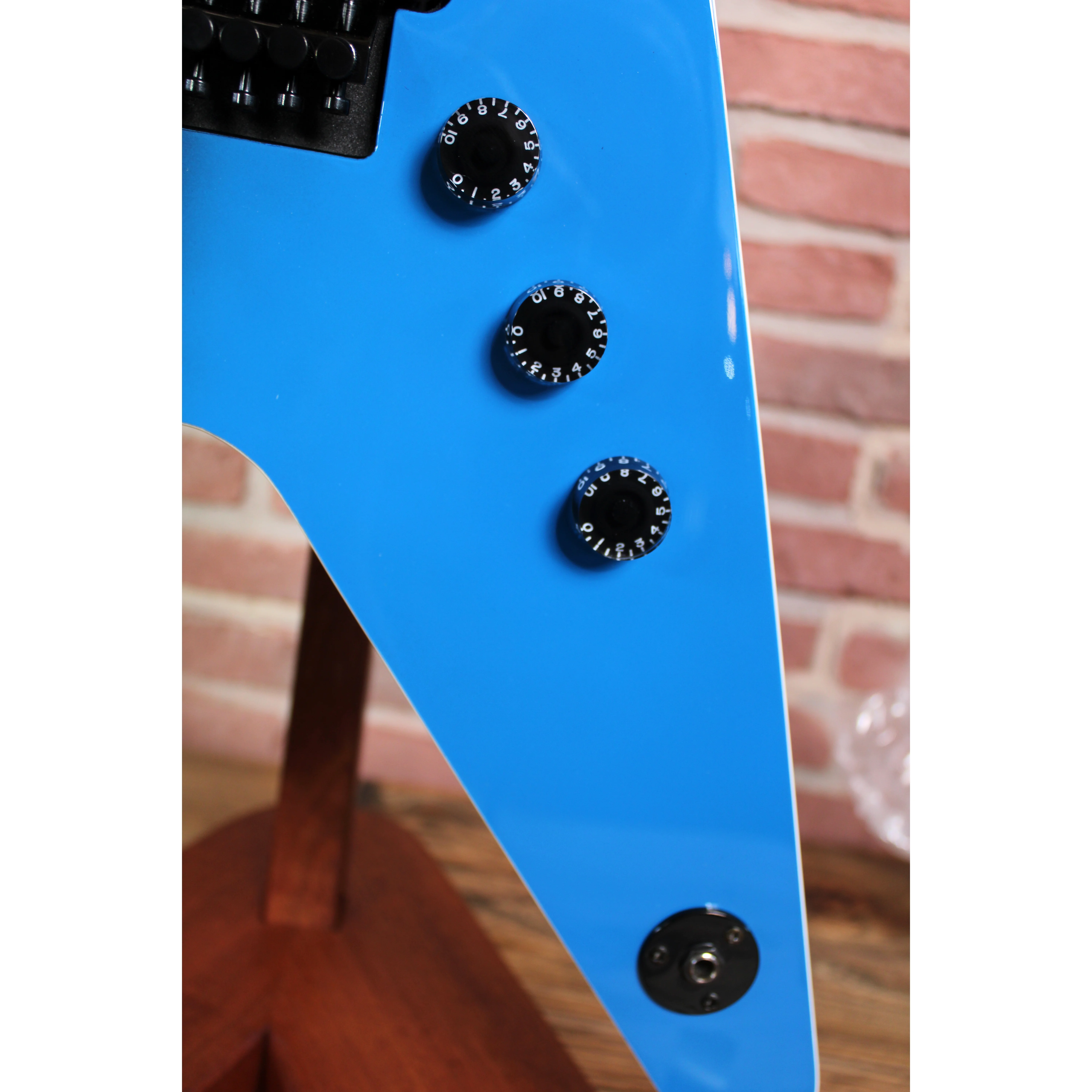 ML 79 Floyd Duncans Black Blue Fade
