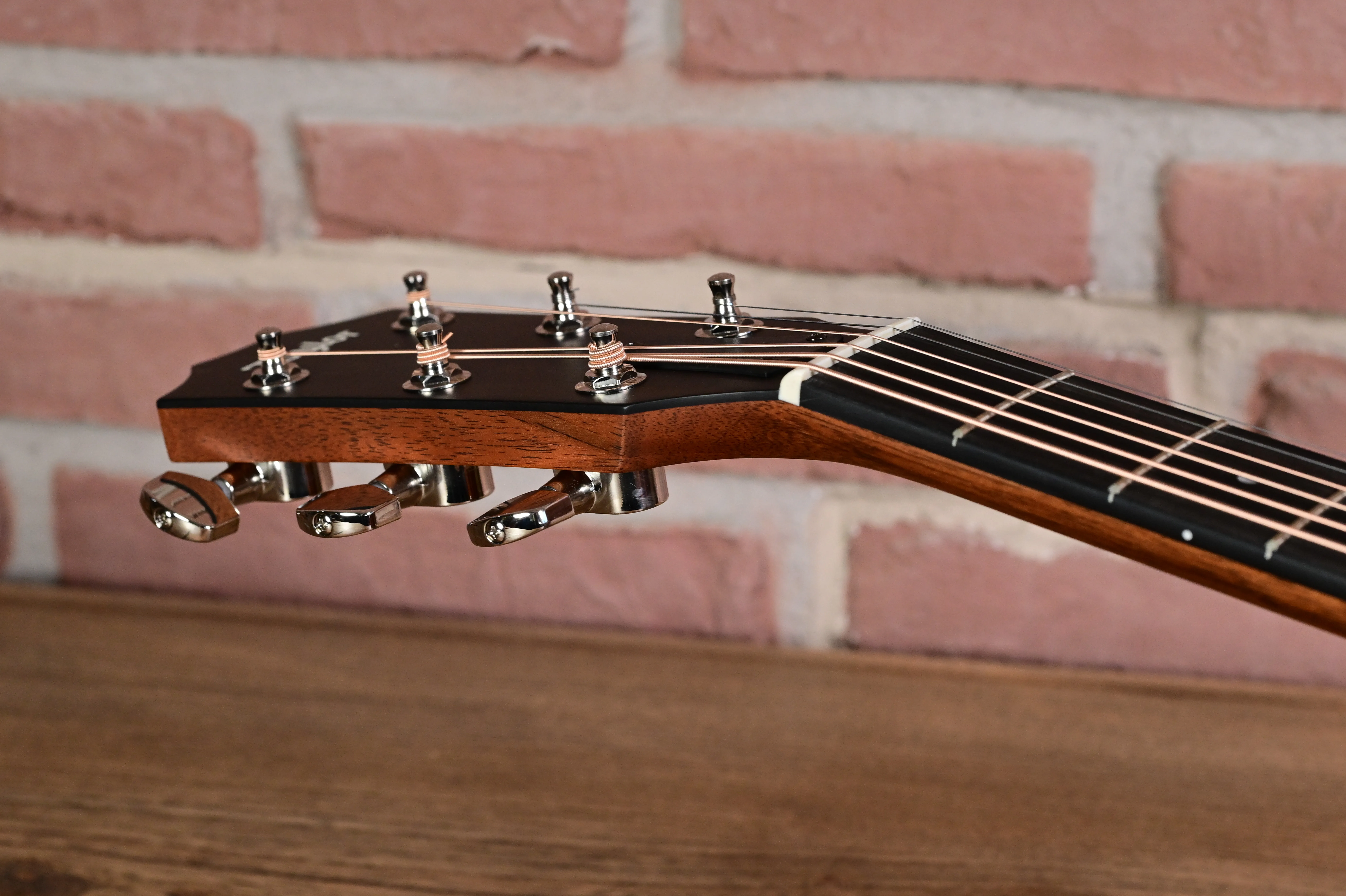 324ce Studio Special Edition