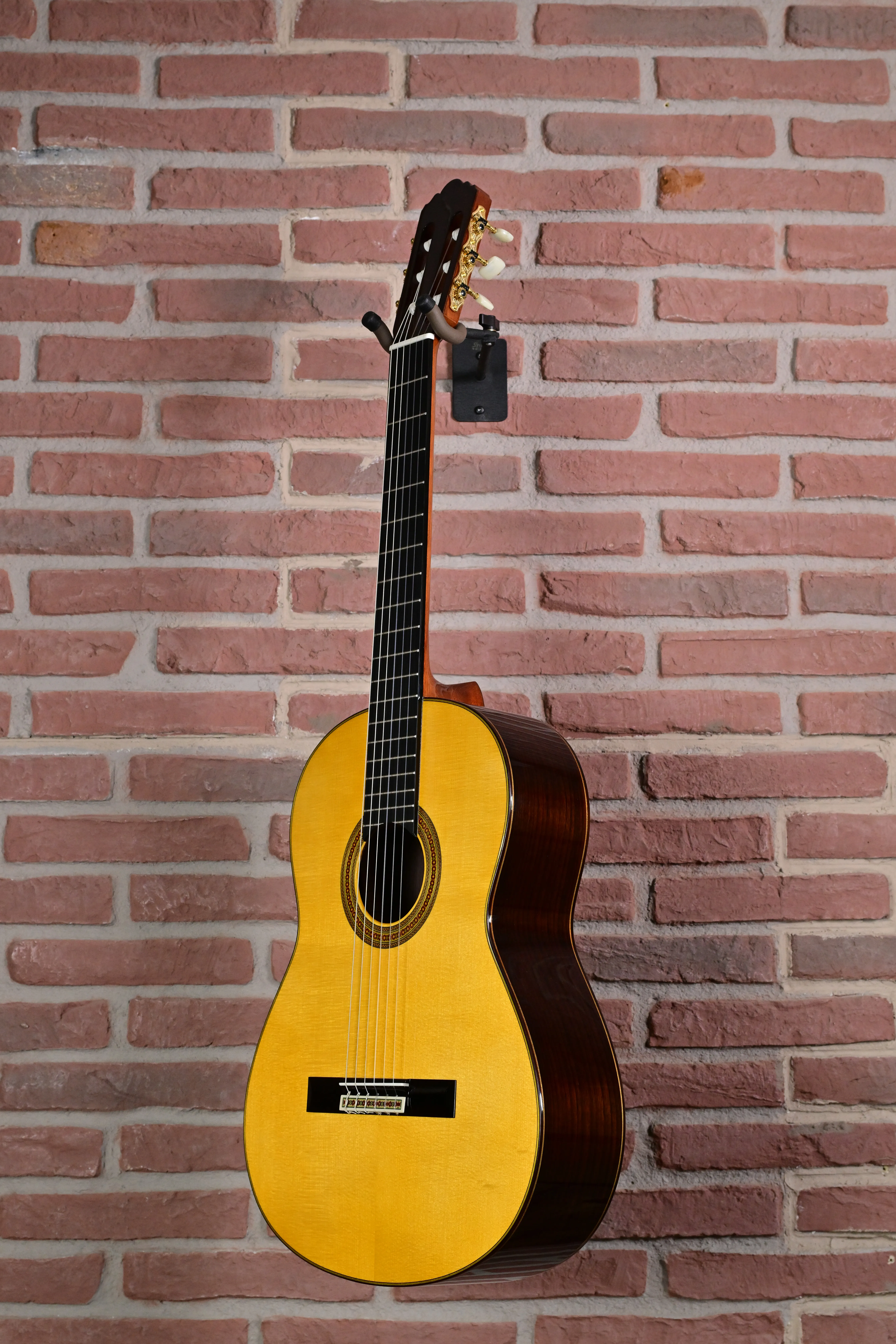 GC32S 4/4-Konzertgitarre
