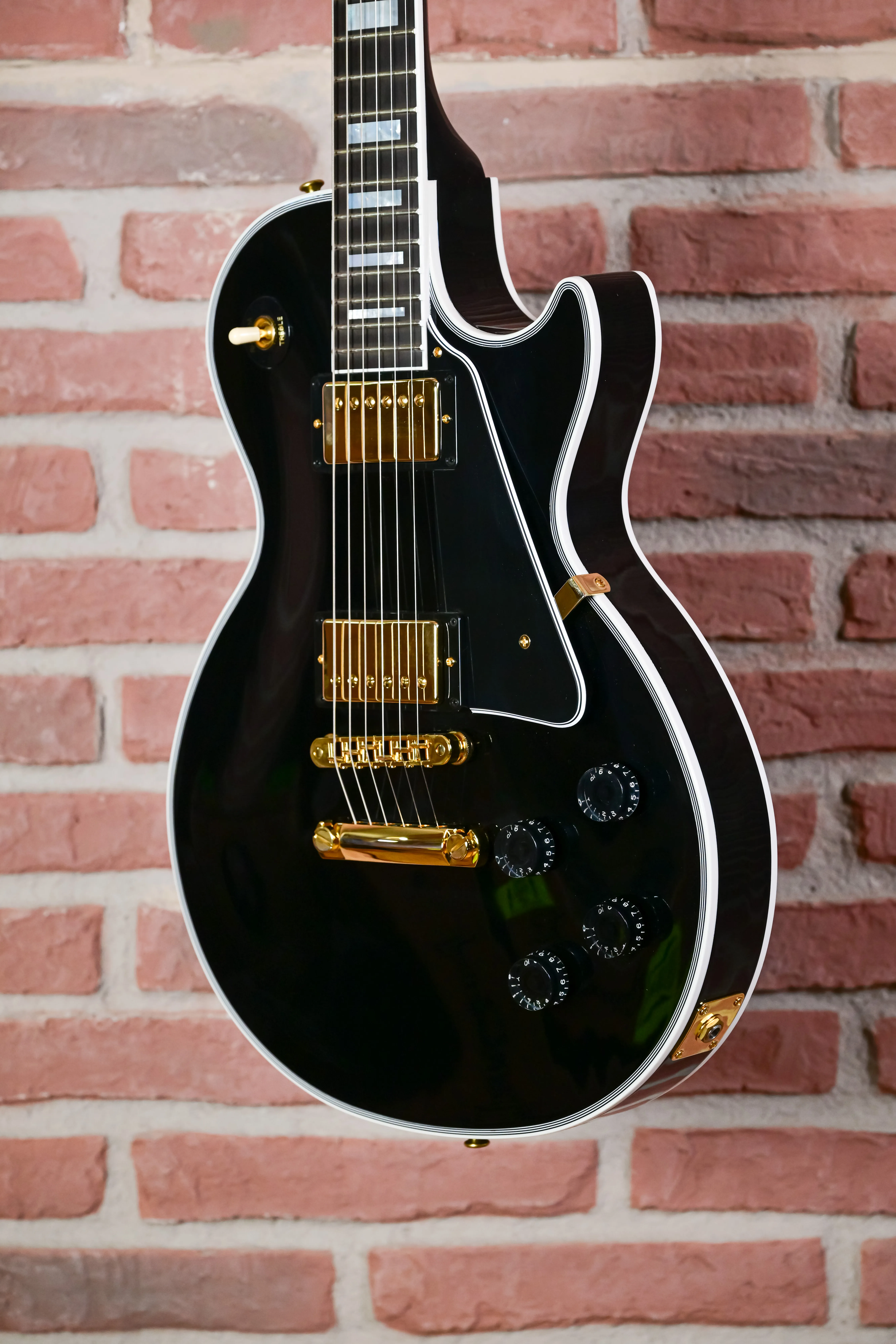 Les Paul Custom Long Scale Ebony Gloss Gold Hardware Custom Shop