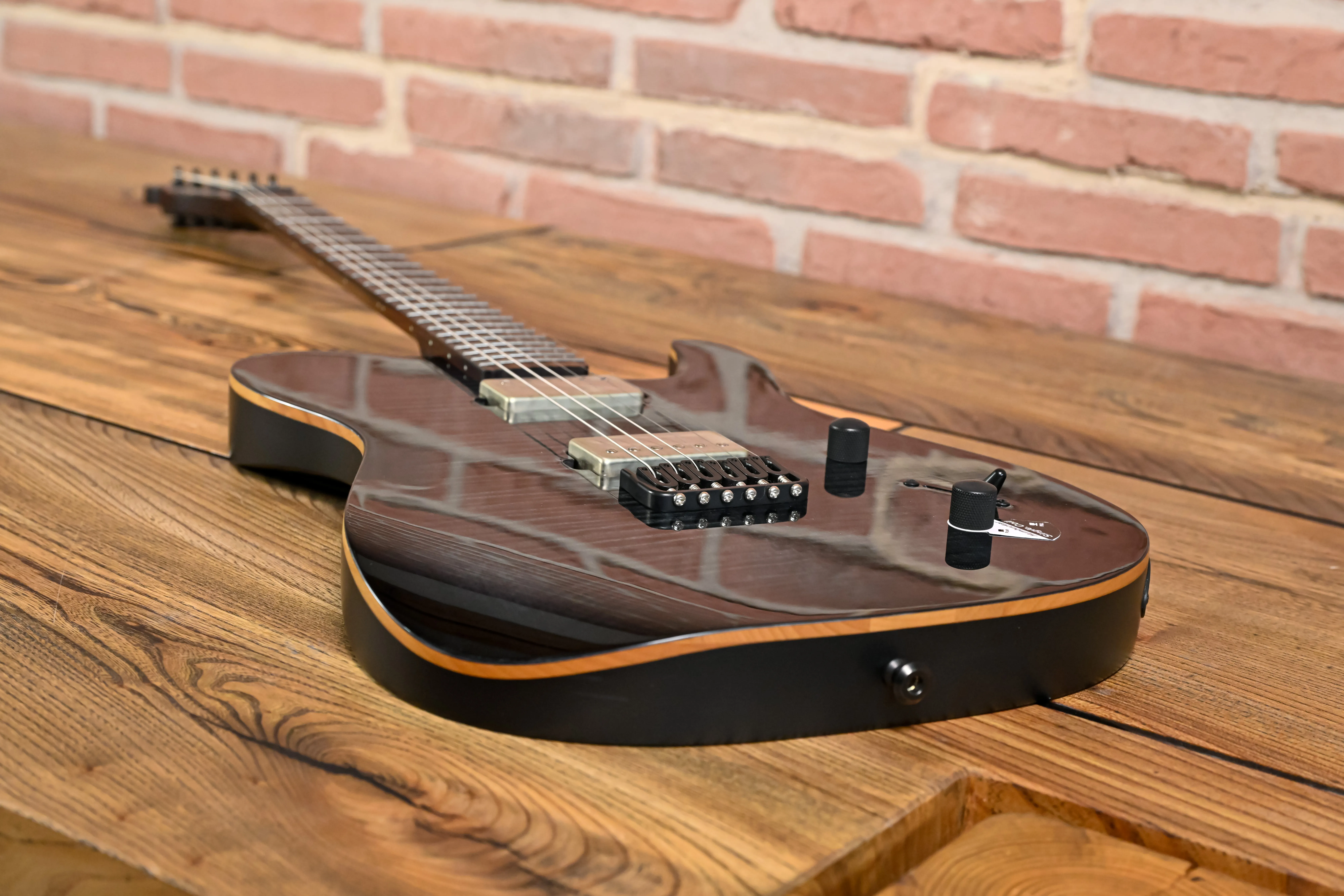 Law Maker Legacy Shadow Burst E-Gitarre