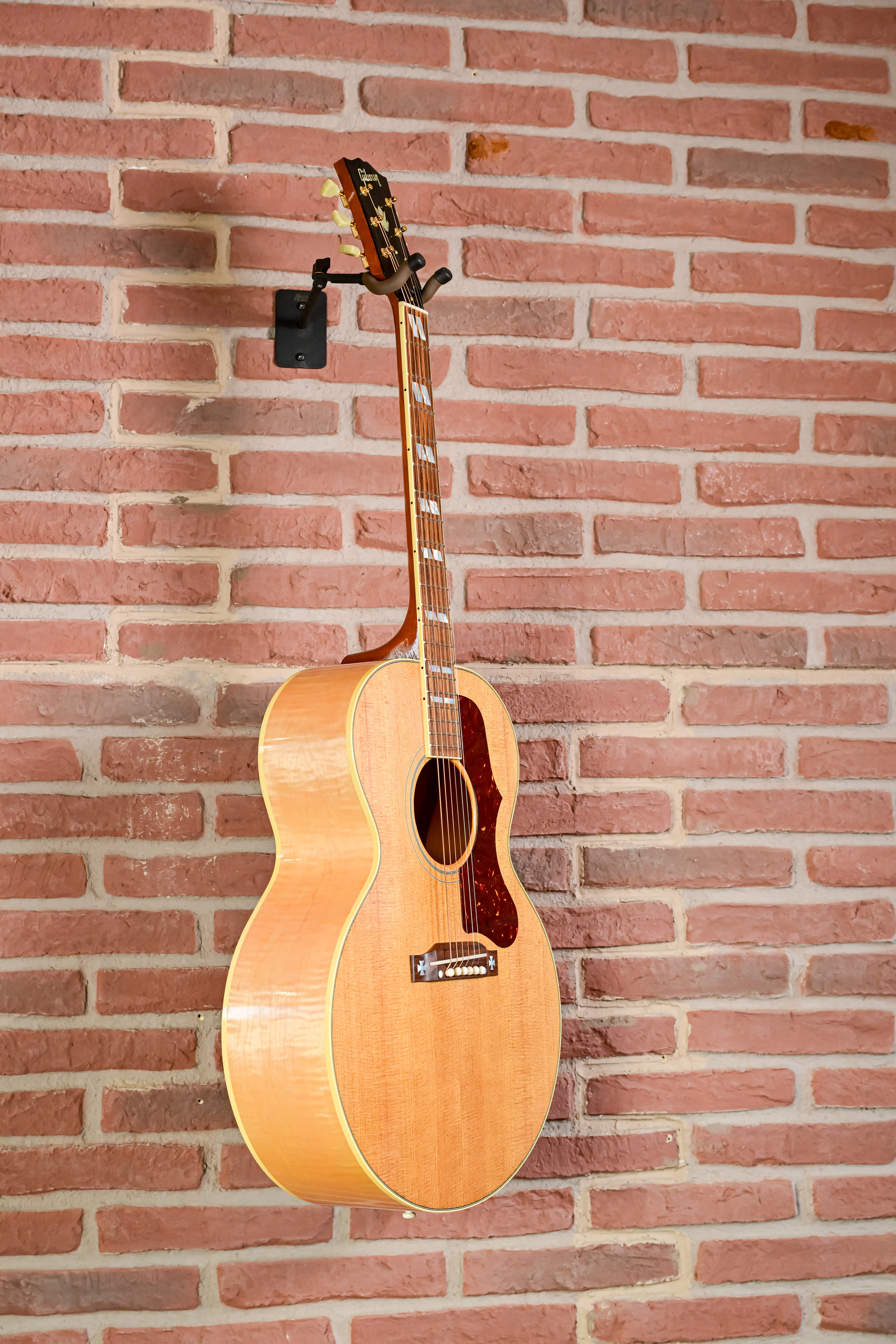 1952 J-185 Antique Natural