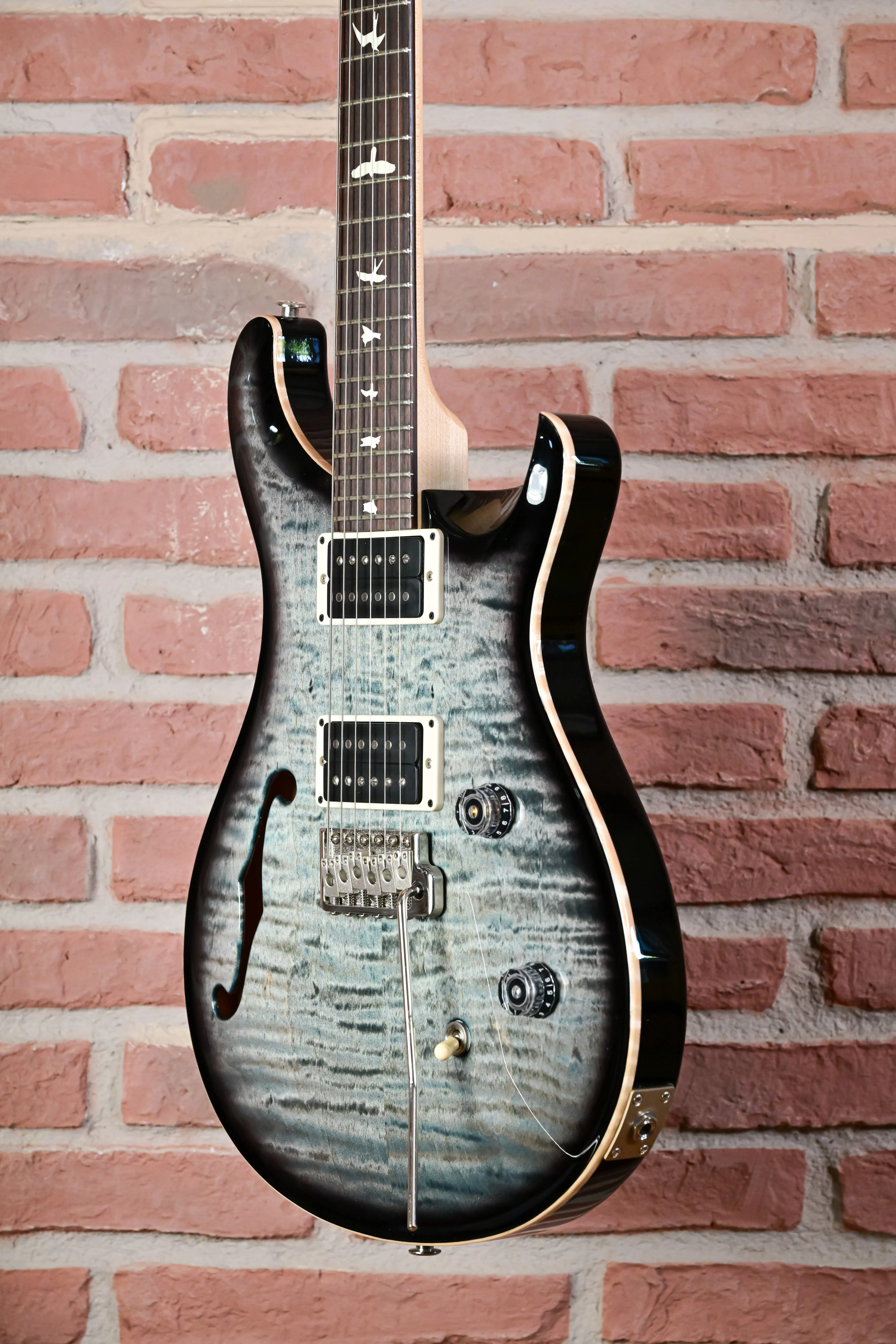 CE 24 Semi-Hollow Faded Blue Smokeburst