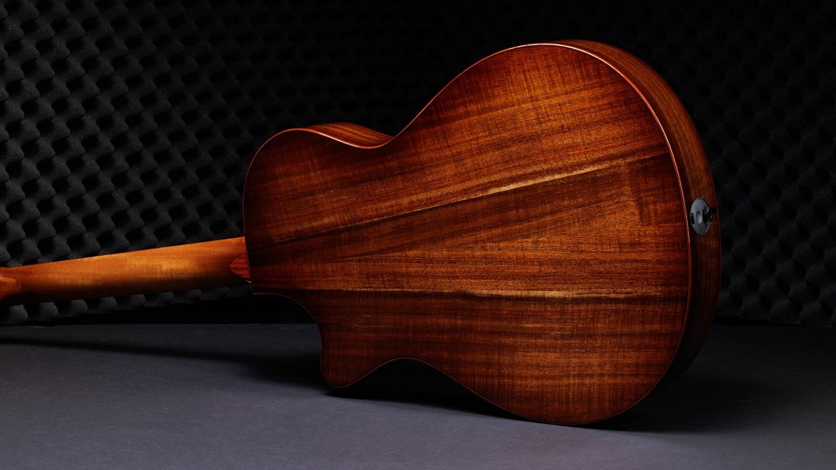 Custom #40: Grand Concert, Figured Hawaiian Koa/Figured Hawaiian Koa #40