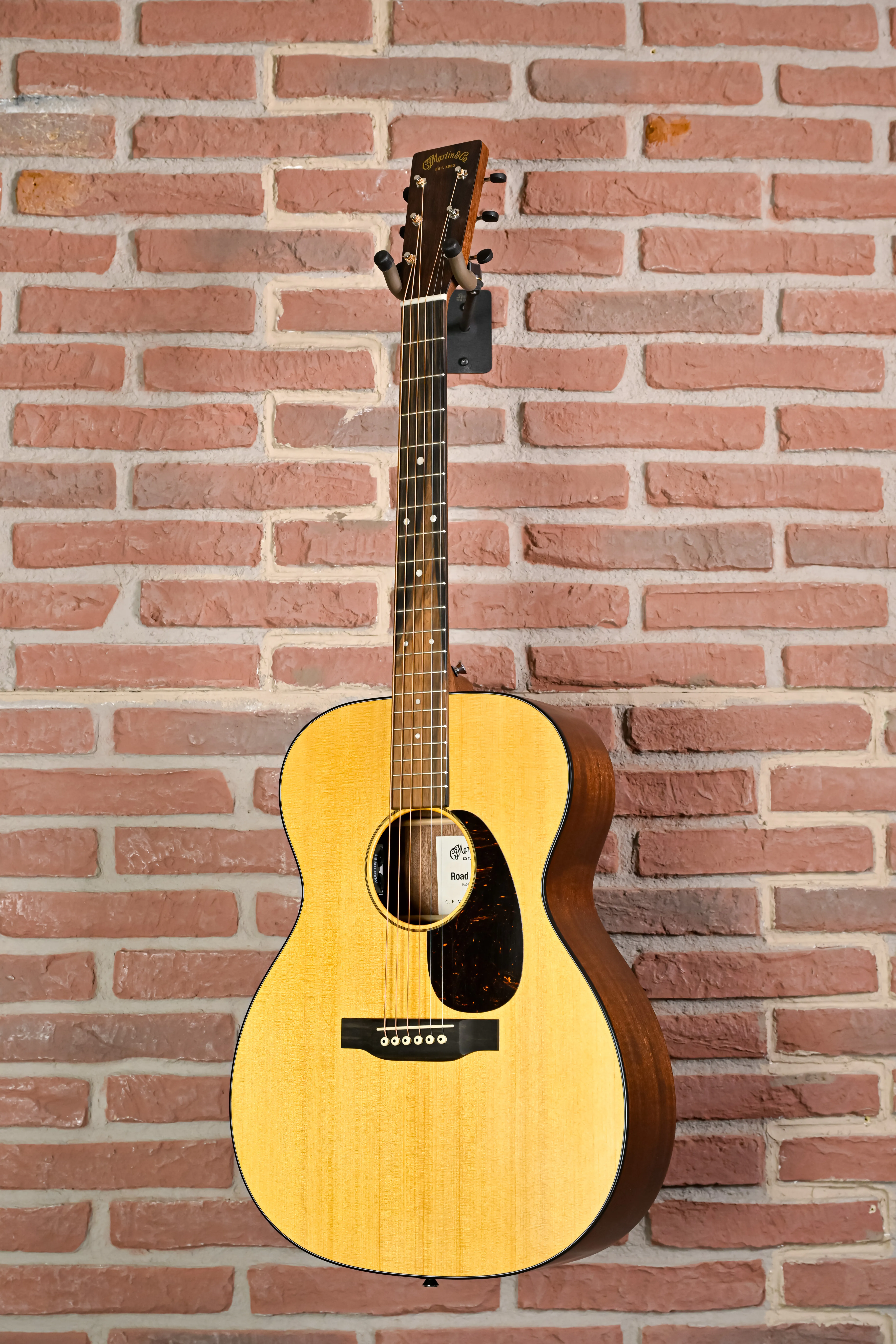 Martin 000-10E Retro Satin Acoustic-Electric Guitar