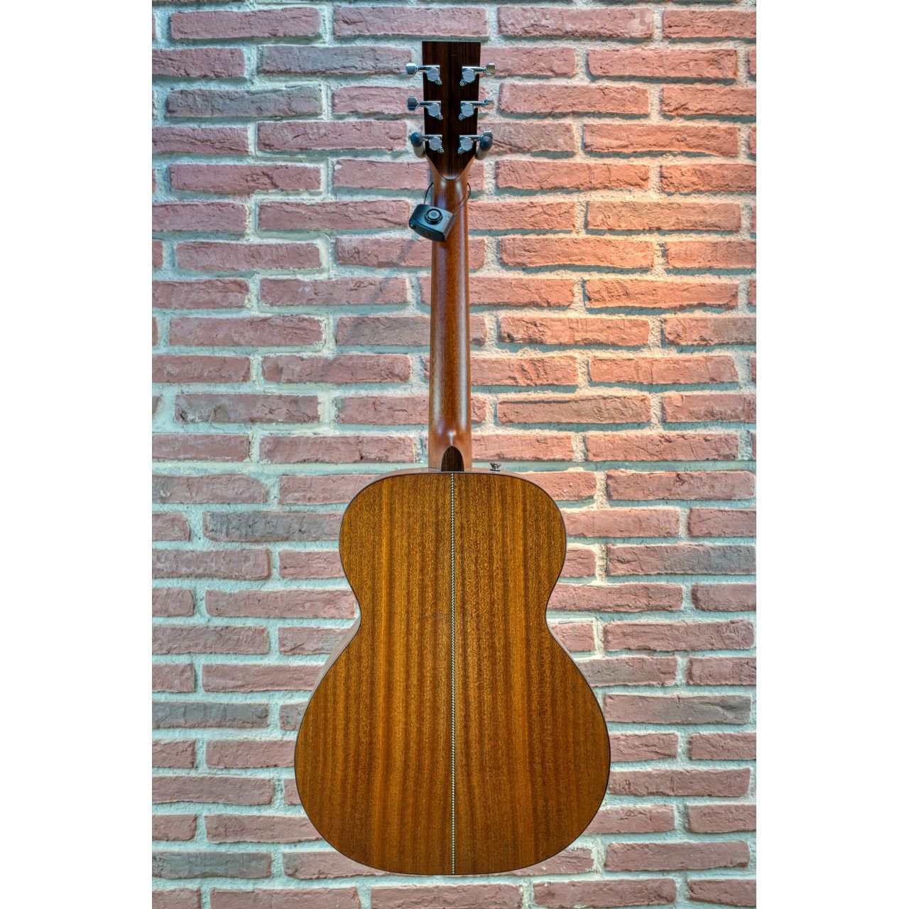 OM 10 F Mahogany - Westerngitarre mit PU