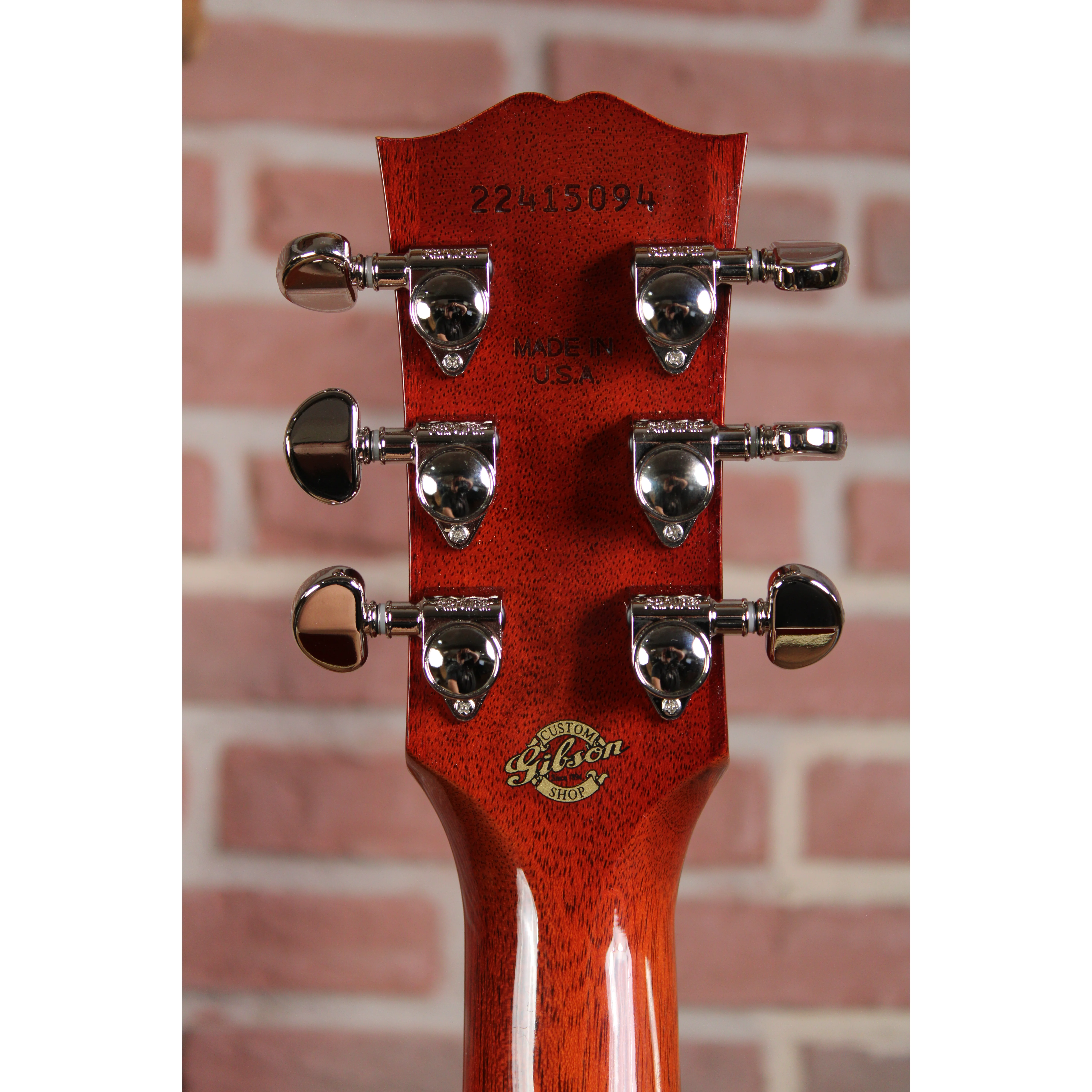 Gibson J-45 Standard Custom Shop Autumnburst Gloss Limited Detail der Mechaniken auf der Rückseite 
