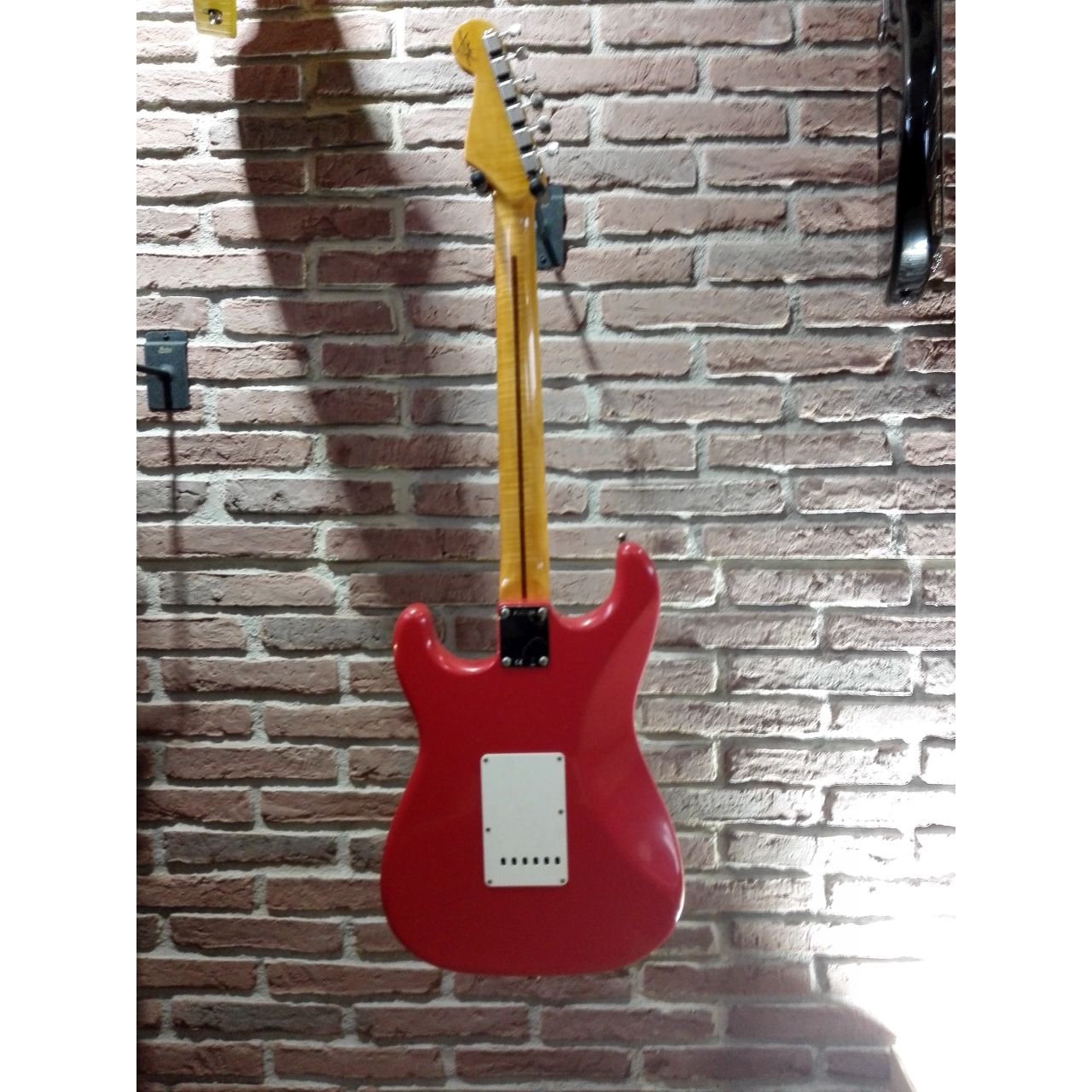 '57 Stratocaster Journeyman, Maple, Fiesta Red