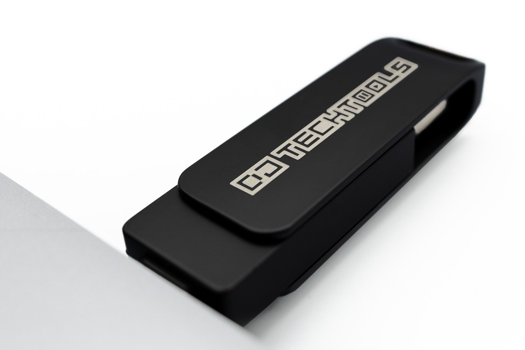 Chroma Drive USB – 256GB – Black