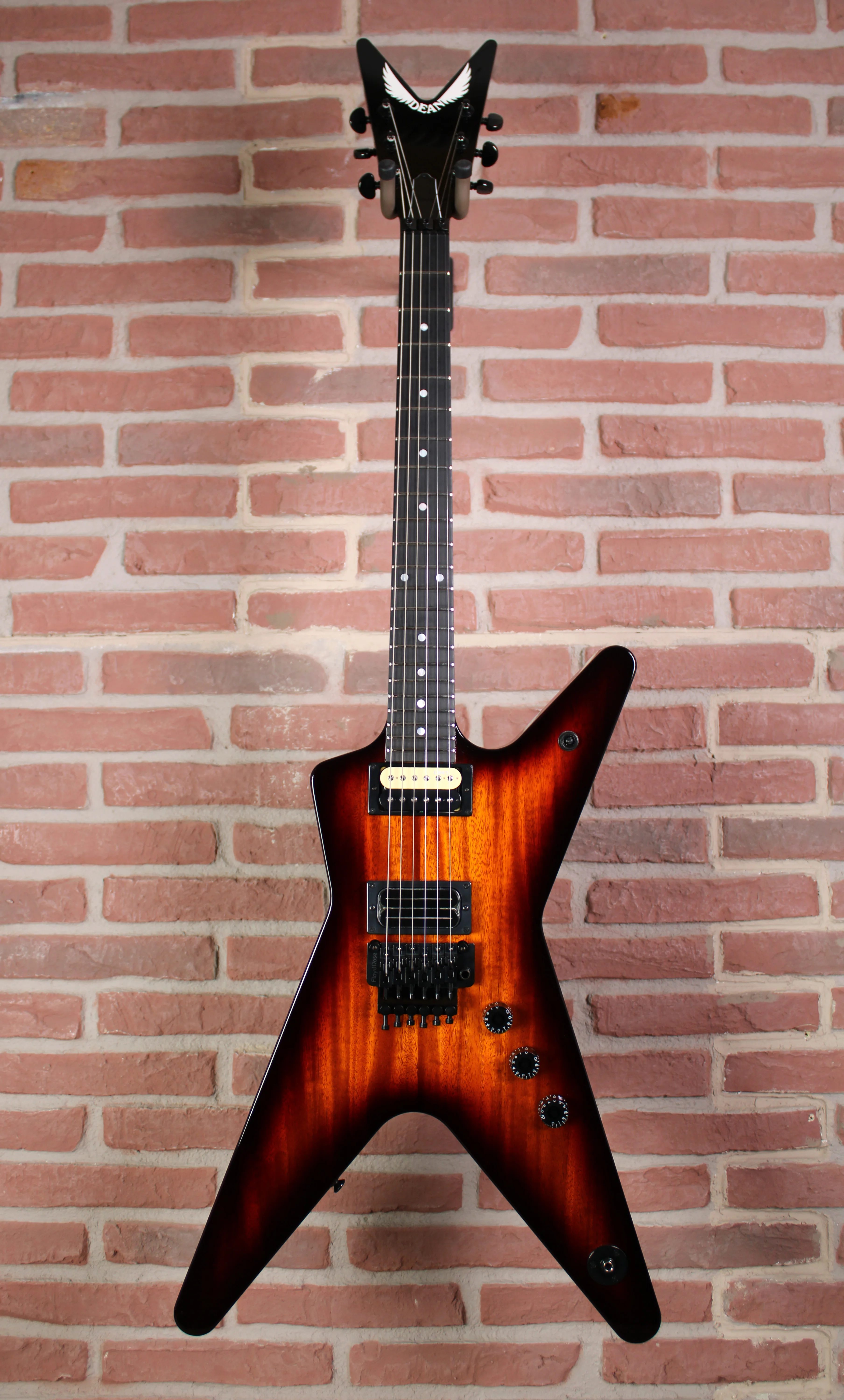 Dean Guitars USA Custom Shop ML Floyd Mahogany - Vorderansicht