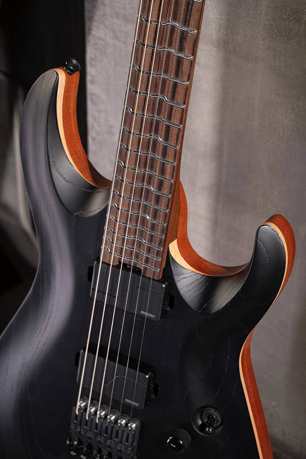 KX700TT Limited Edition True Temperament Neck E-Gitarre