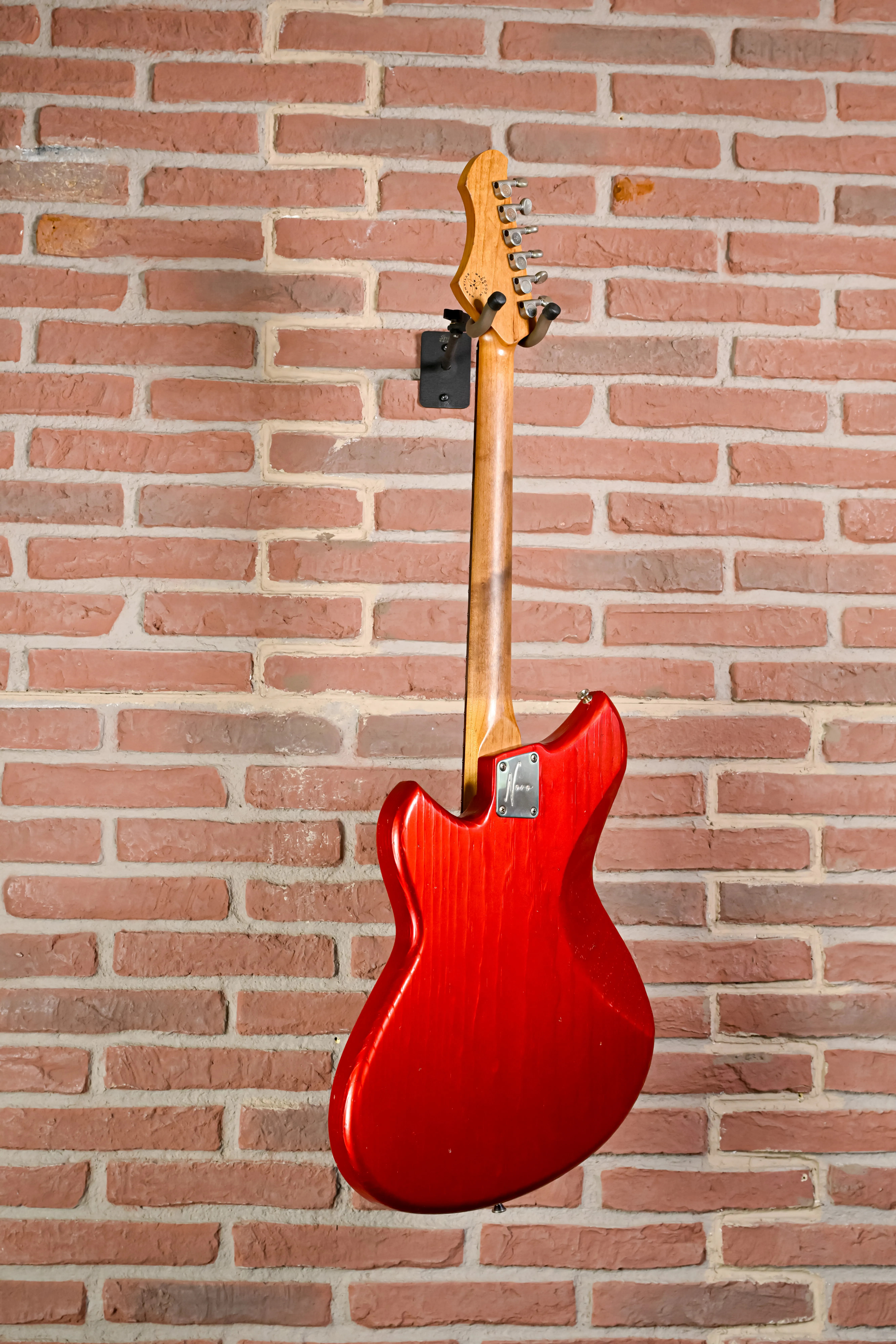 Serus J Candy Apple Red - 4-Ply T-Shell Light Distress