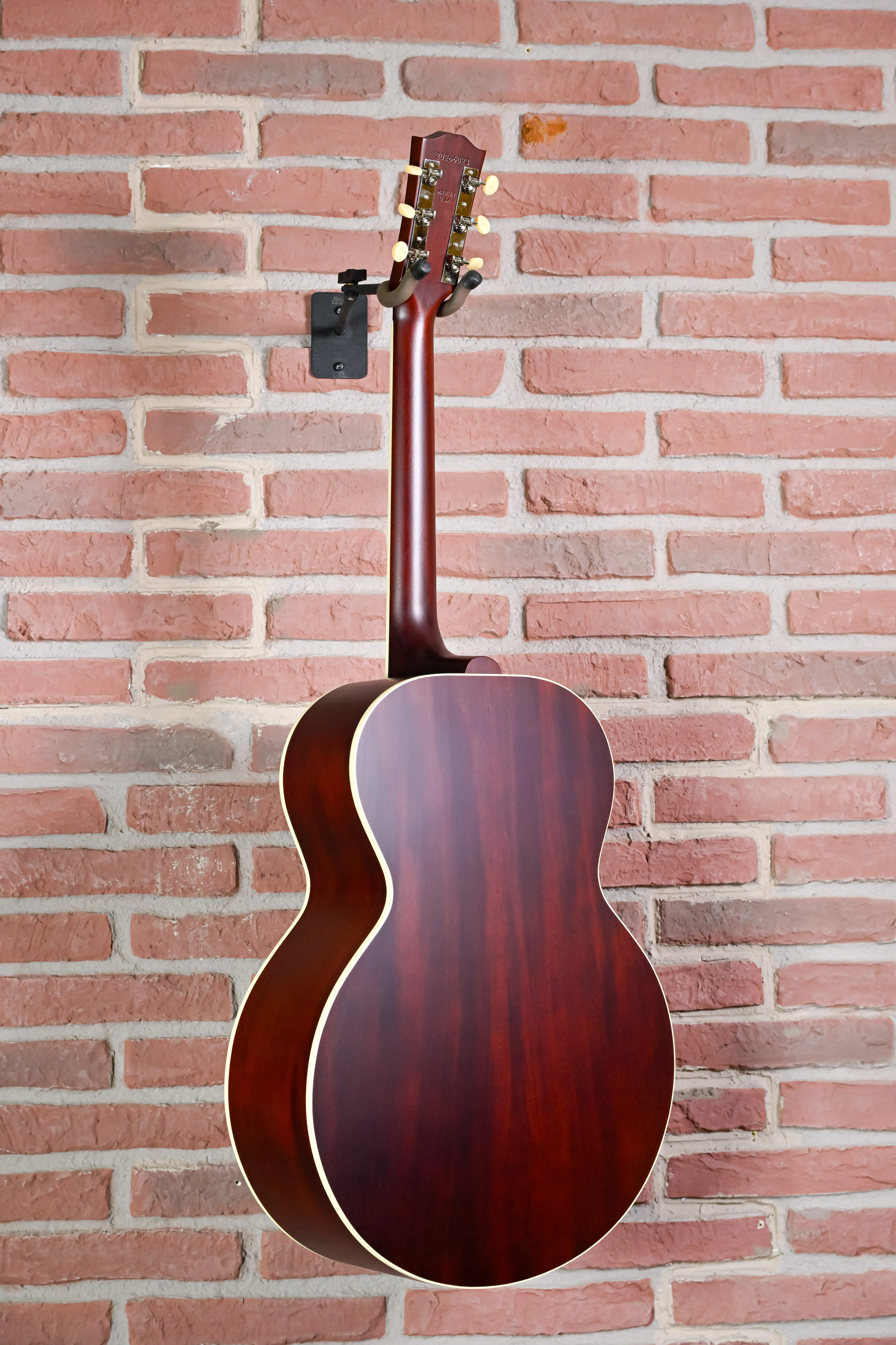 J-185 Century 12-Fret Vintage Sunburst Jumbo Westerngitarre