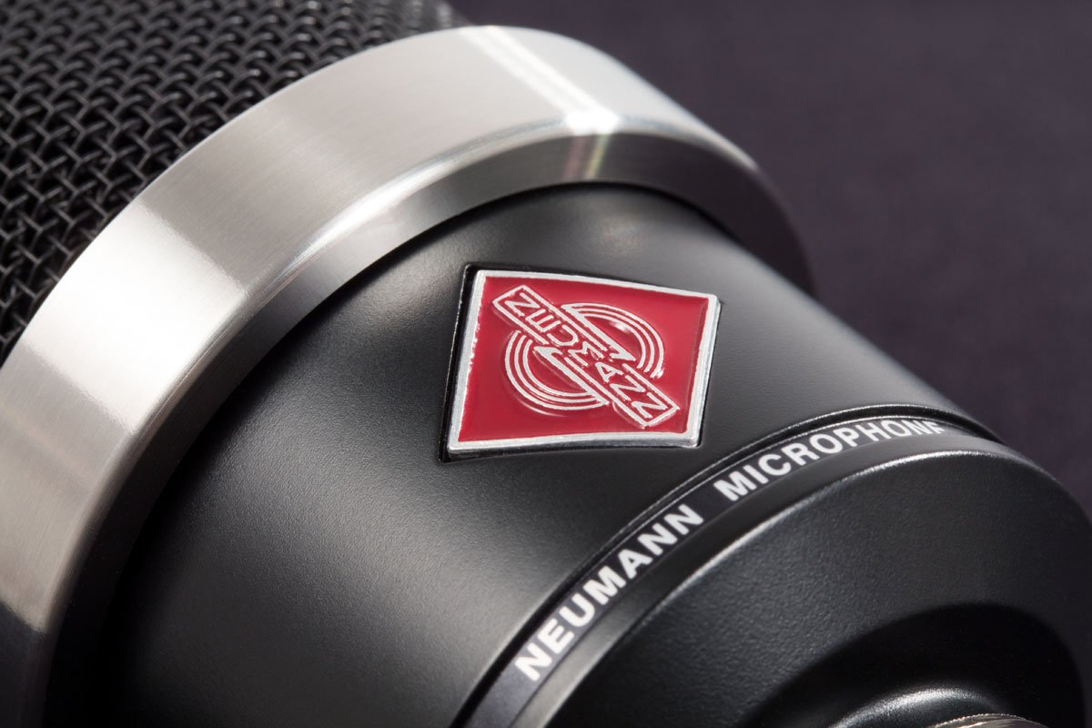 TLM 102 BK