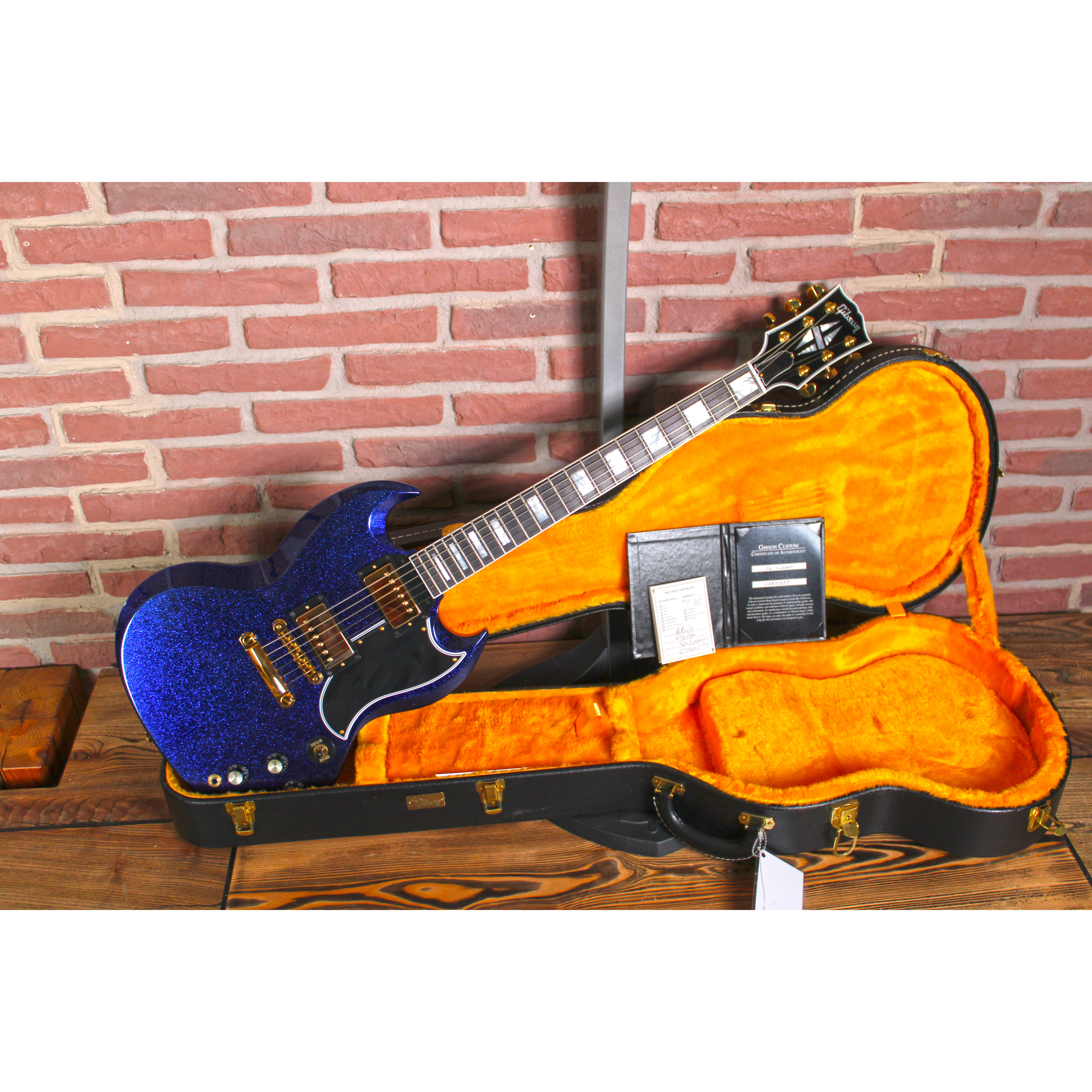 Gibson Custom M2M SG Custom Brunswick Blue im passenden Hartschalenkoffer