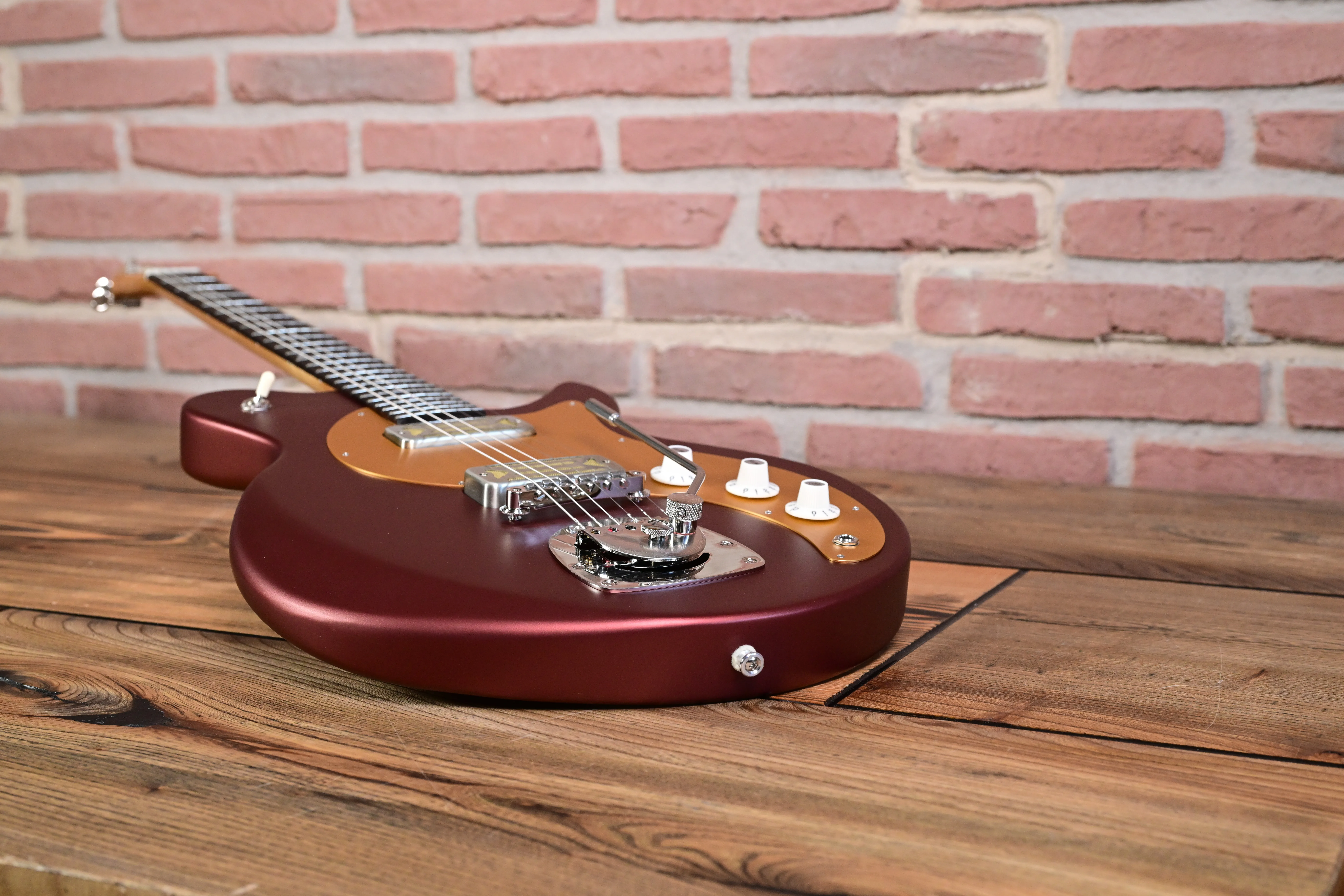 Fullertone Offset 62 Dakota Red E-Gitarre