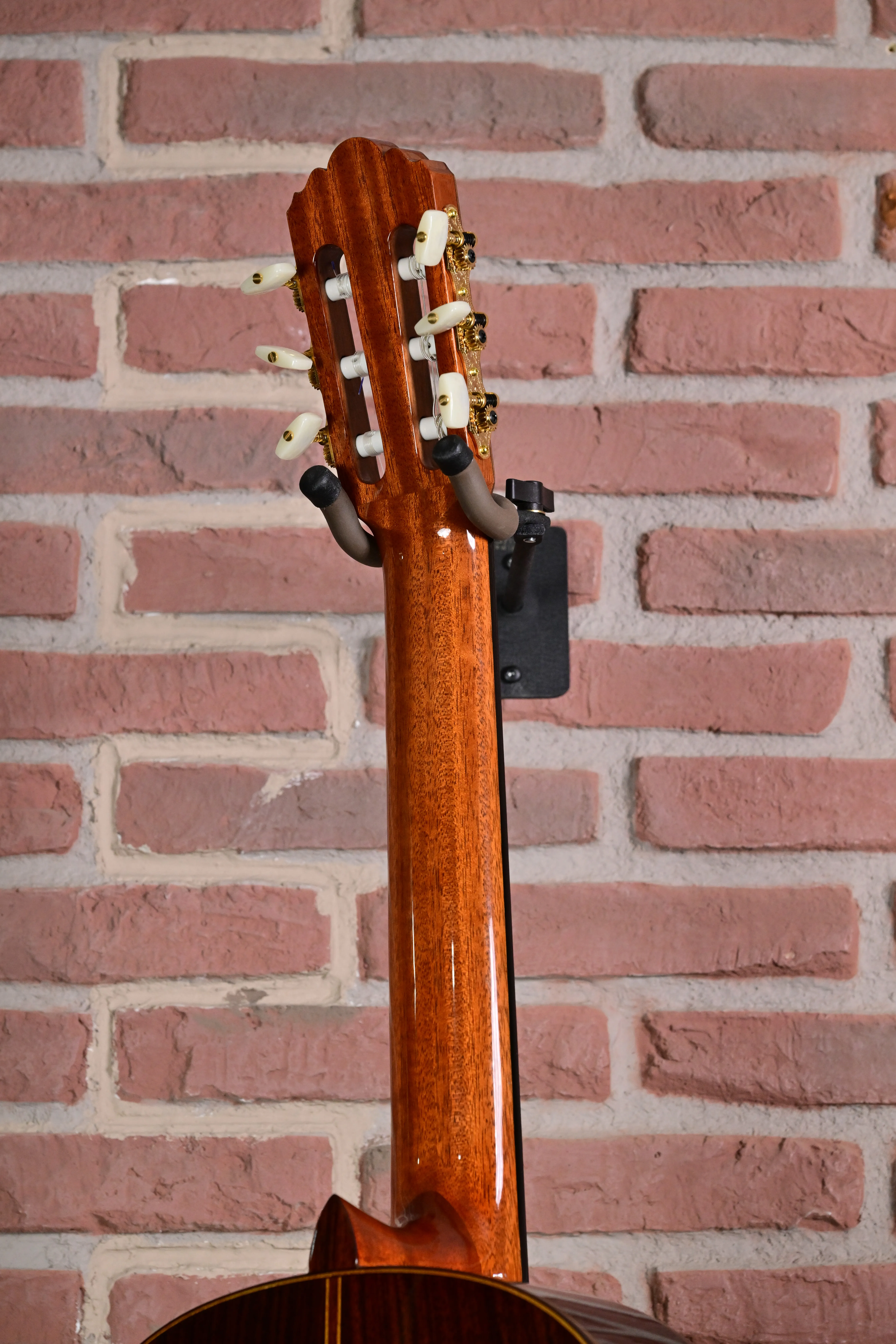 GC32S 4/4-Konzertgitarre