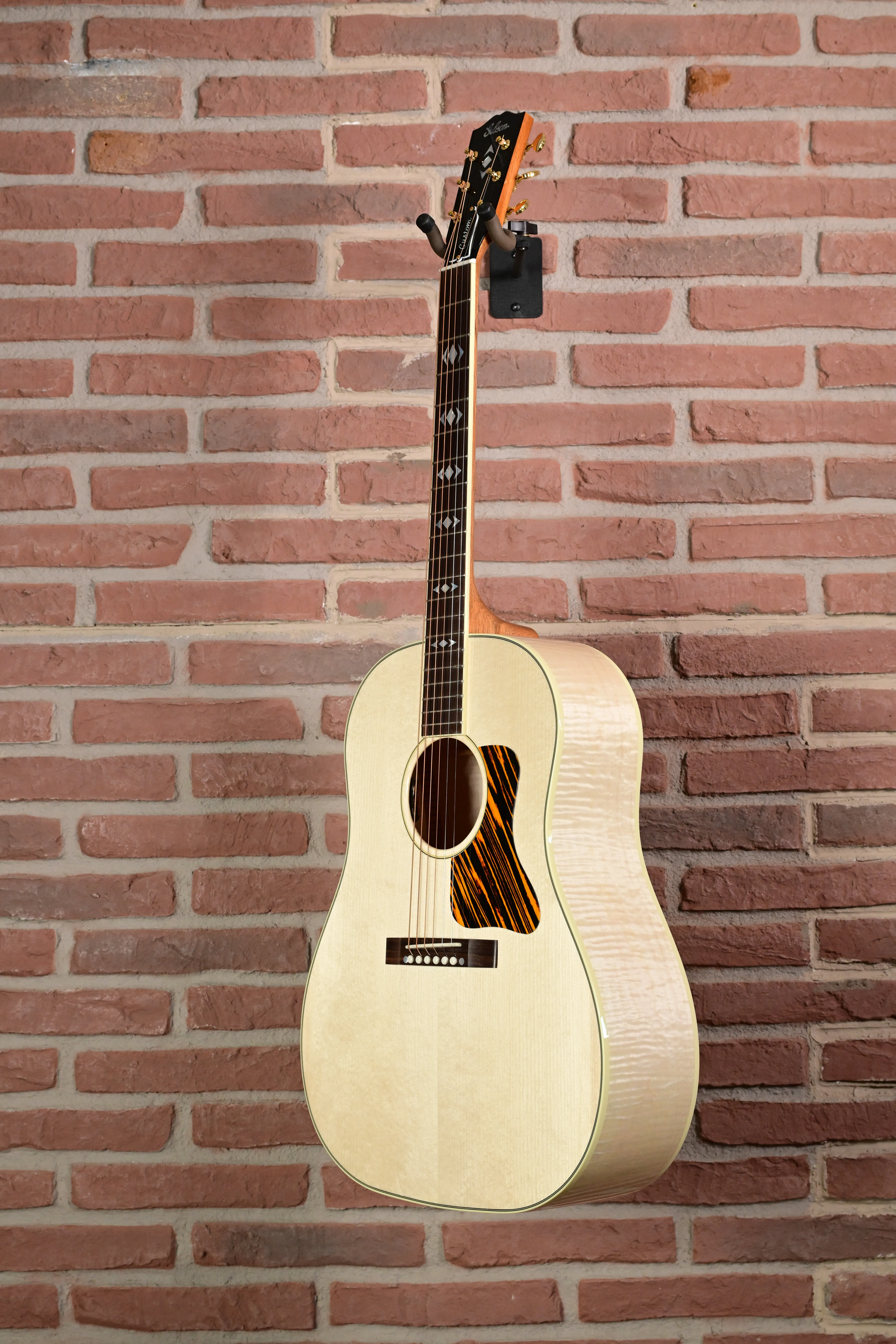 Advanced Jumbo Standard Maple M2M Custom Shop Westerngitarre
