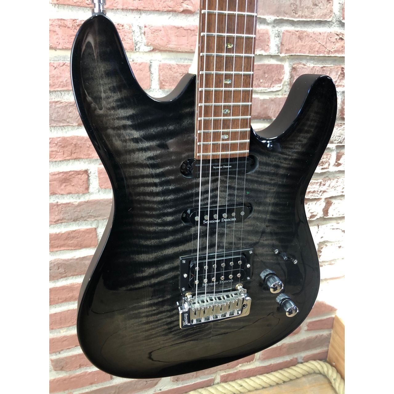 Diablo Supreme X Nirvana BLK Burst (gebraucht)