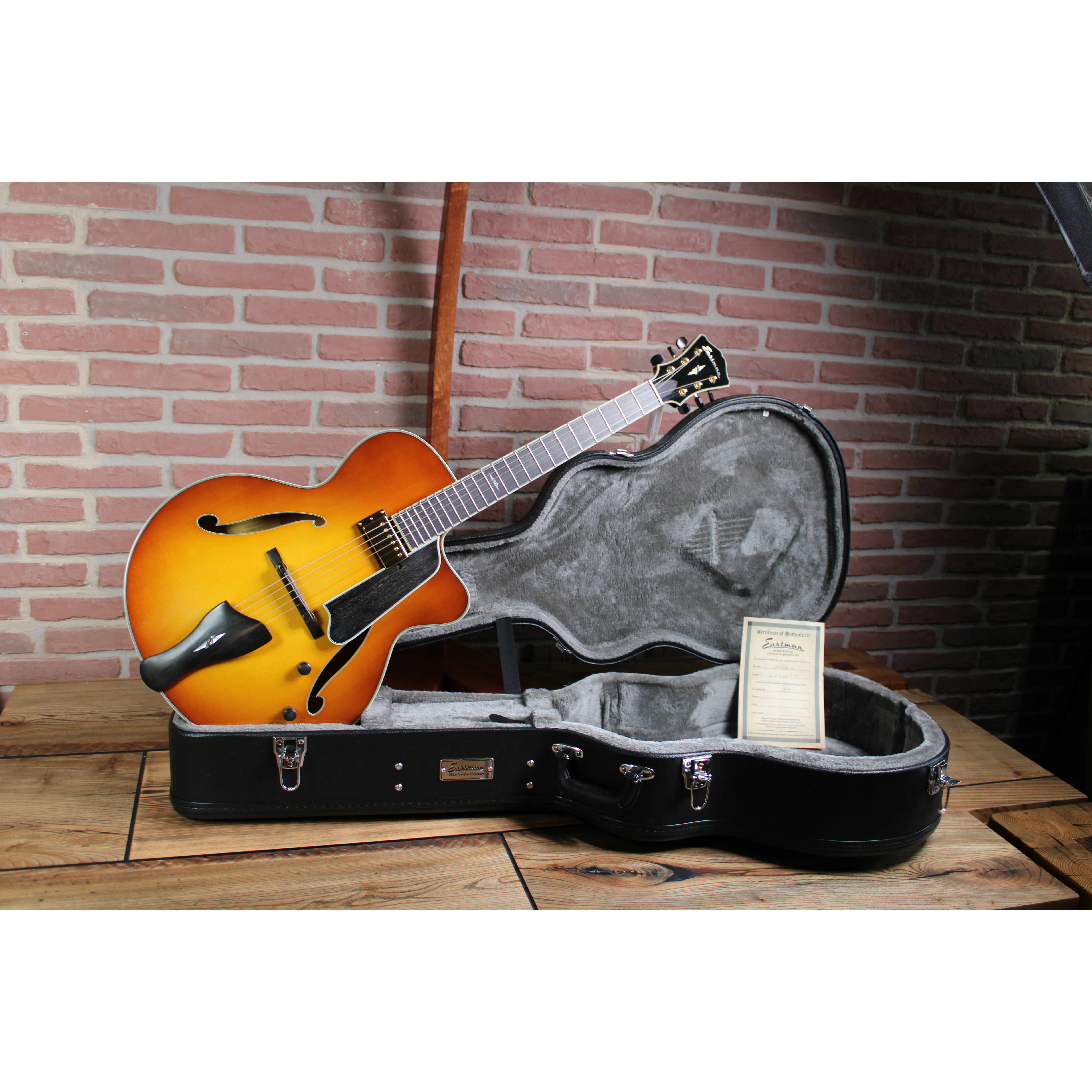 AR805CE-GB Archtop Jazzgitarre Lollar Pickups