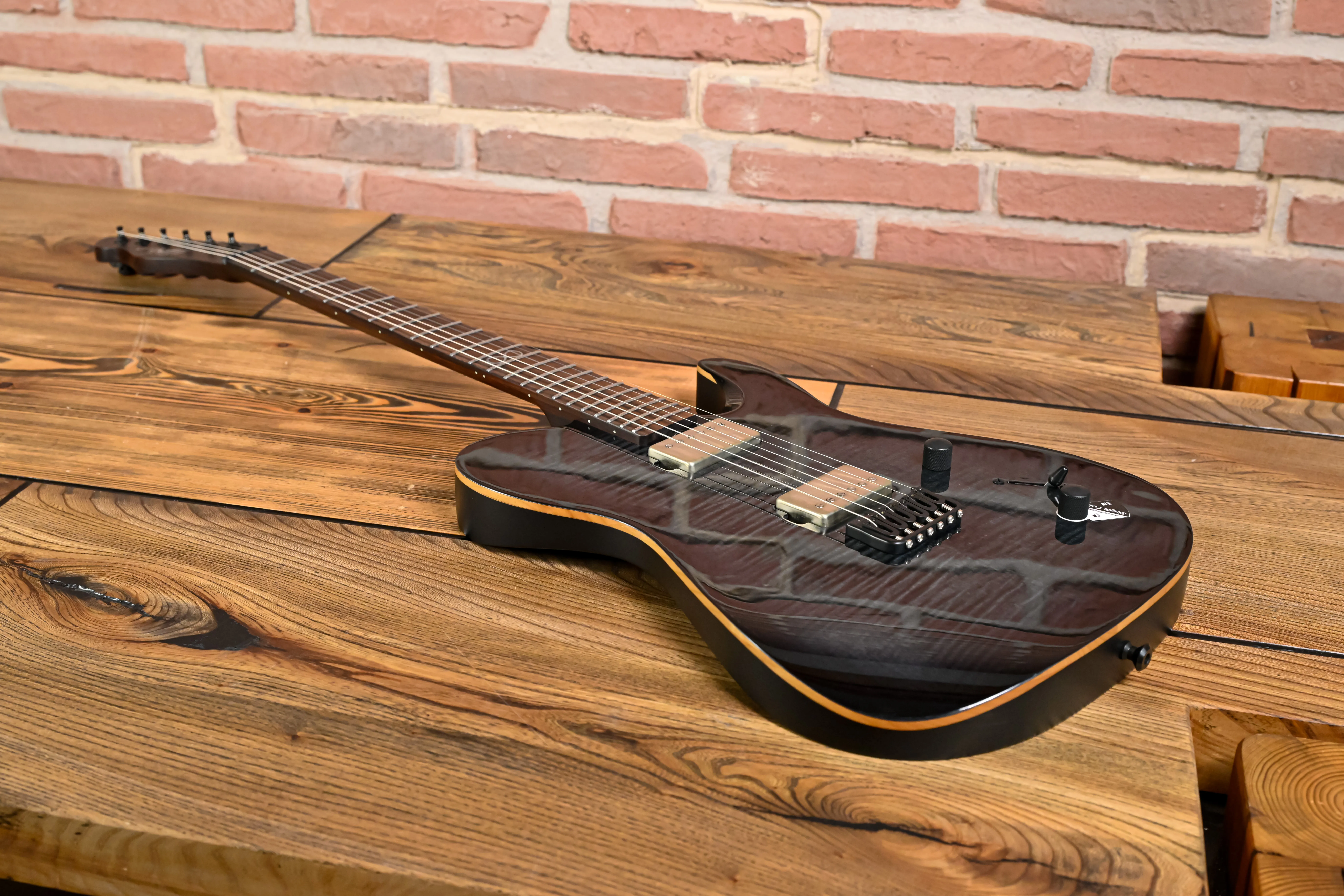 Law Maker Legacy Shadow Burst E-Gitarre