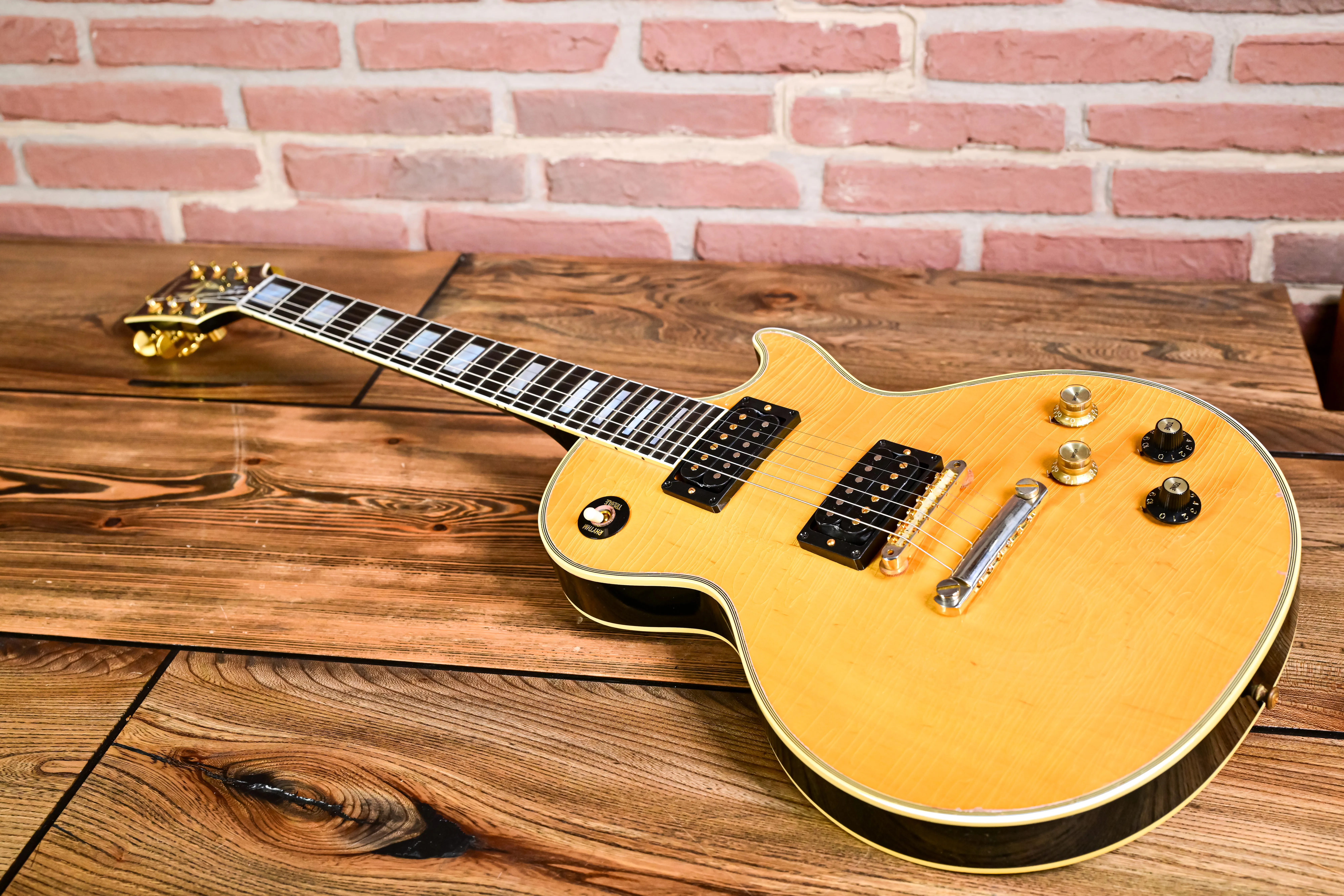 Custom Shop Mick Ronson 1968 Les Paul Custom