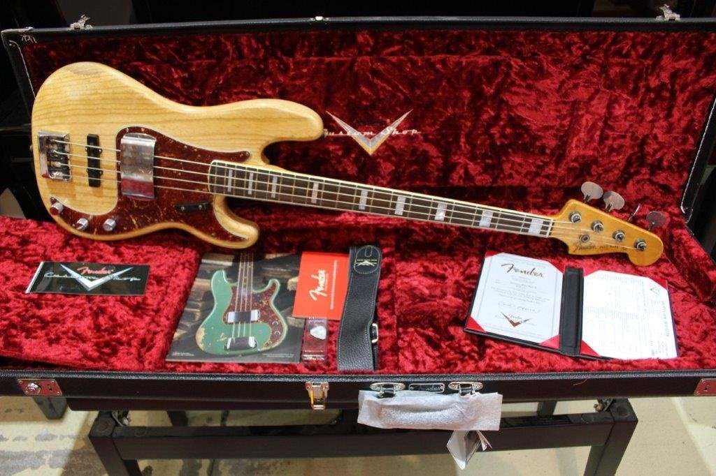 Custom P-Bass Special, Relic, Masterbuilt by Dave Brown, Aged Natural