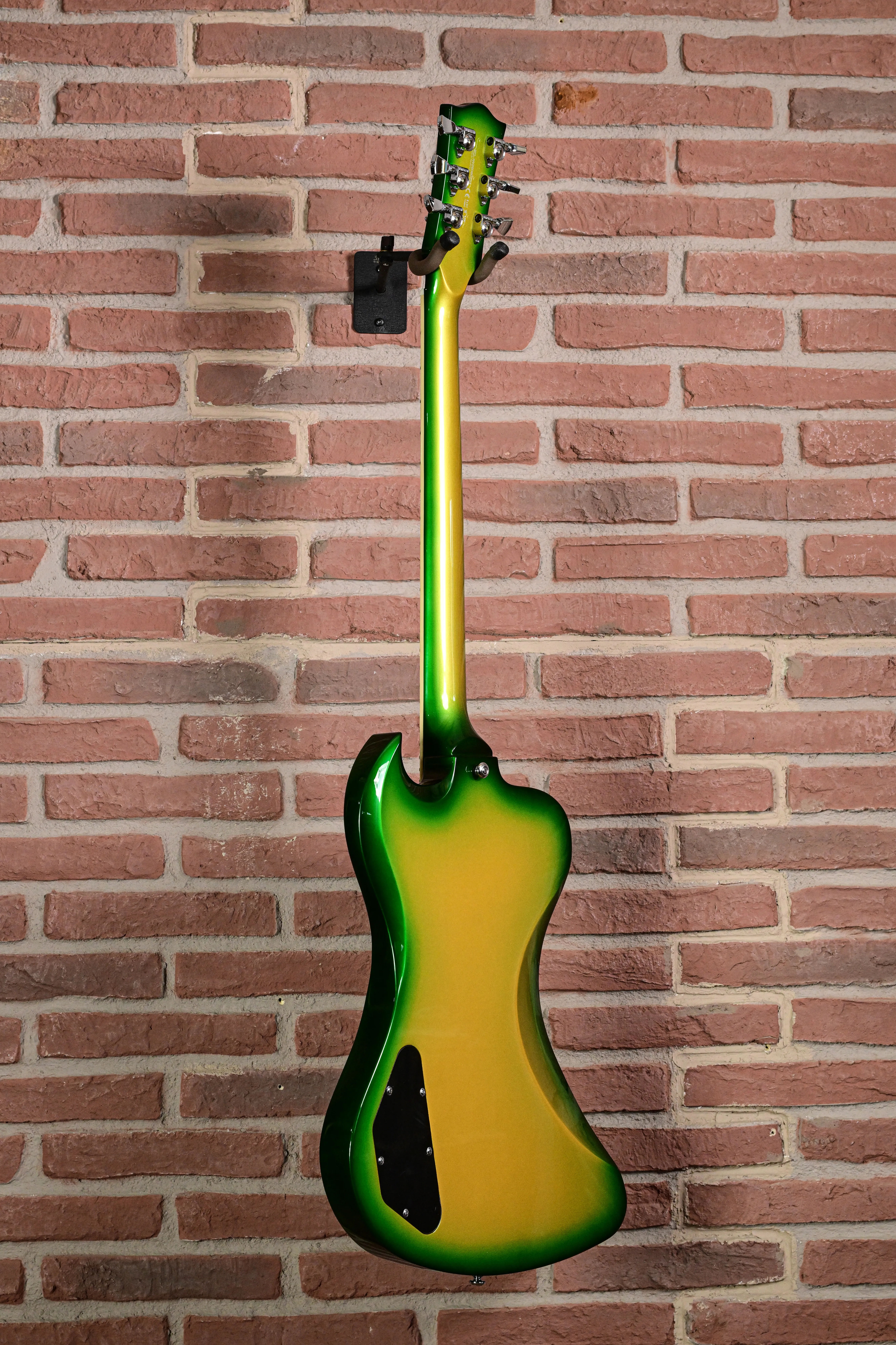 Revelator Serpent Burst   E-Gitarre