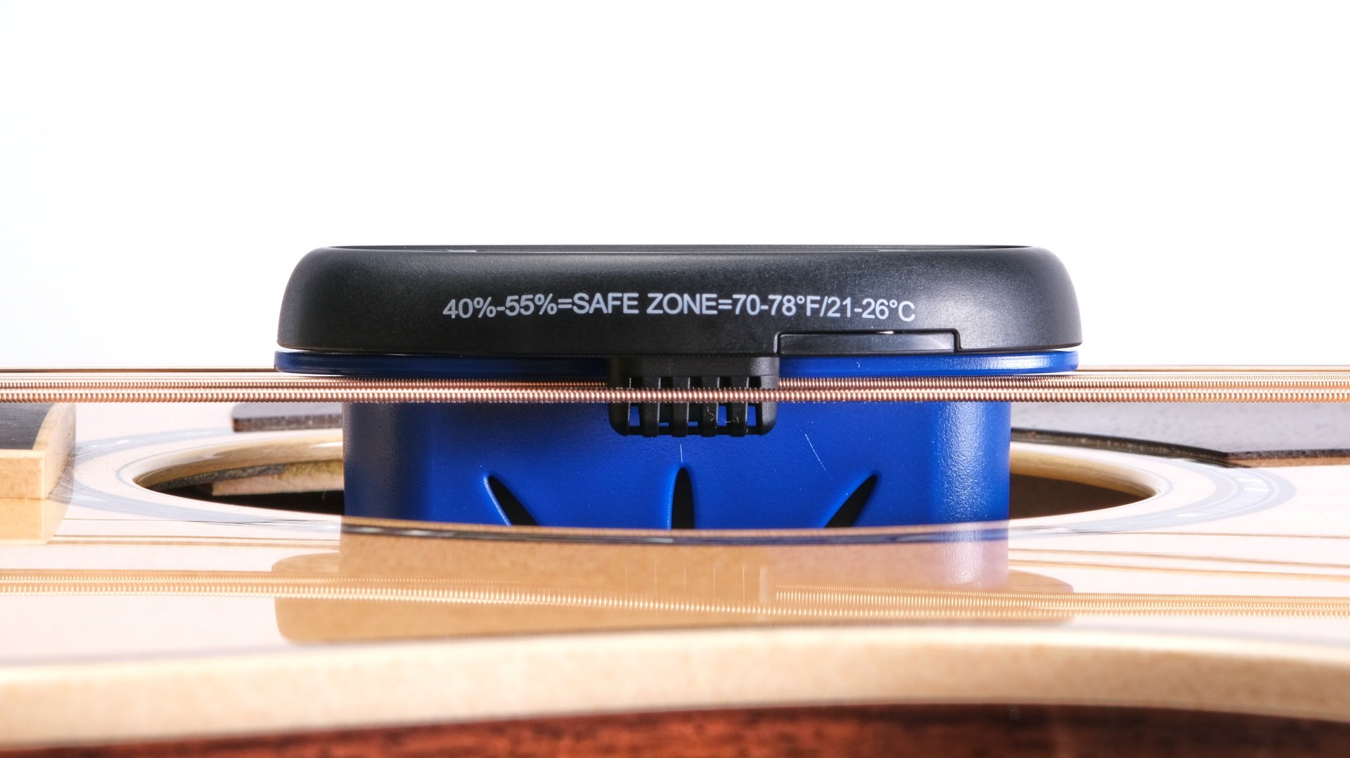 MN311 Acoustic Guitar Humidifier & Hygrometer