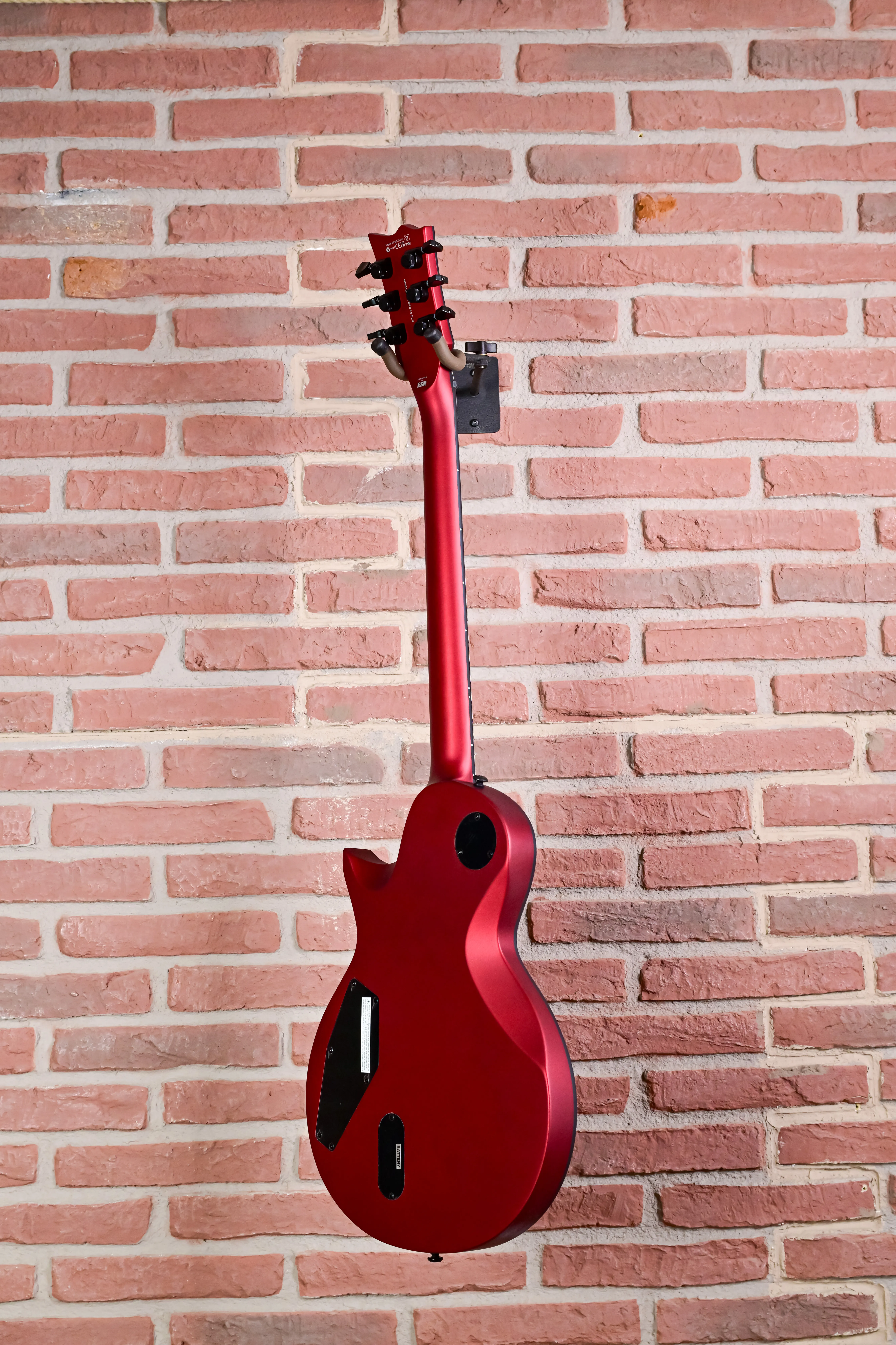 EC-1000 Candy Apple Red Satin E-Gitarre