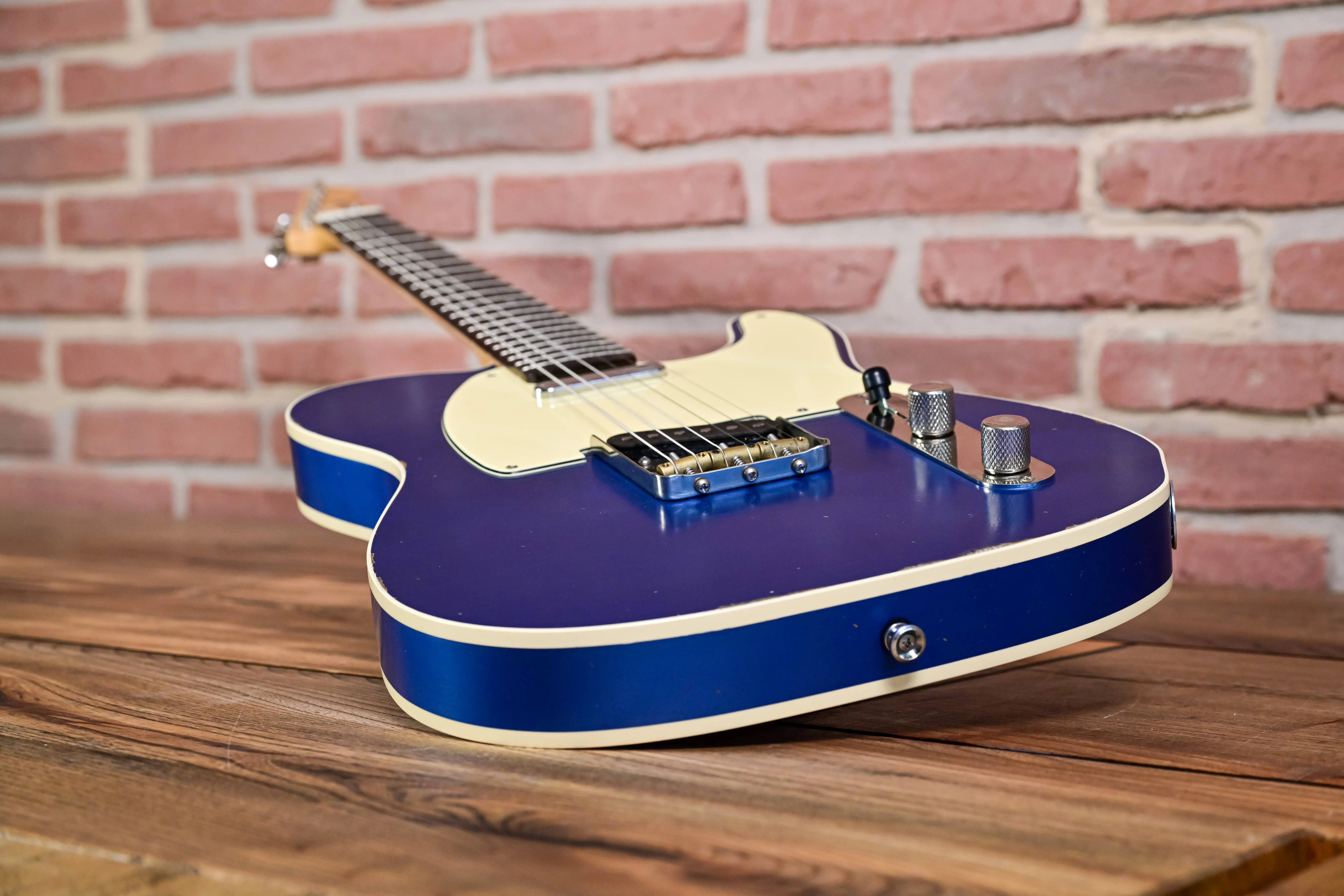 Texonian T61 Custom Lake Placid Blue Aged E-Gitarre