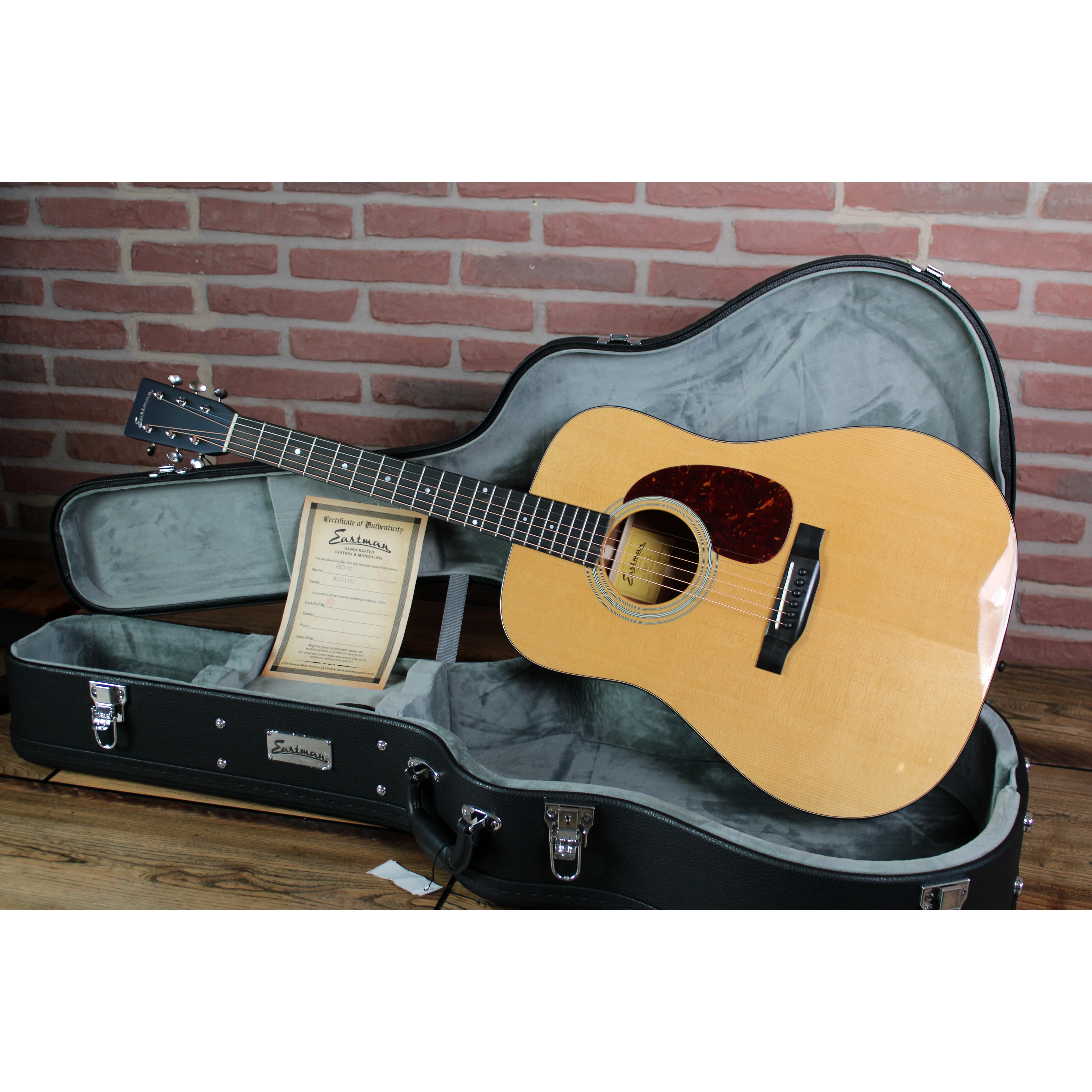E6D  Thermo-Cure Dreadnought-Gitarre