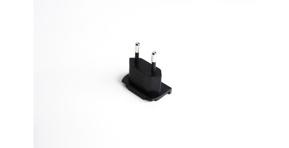 Power Ace 25 - Multi-Regional 9V DC, 2 500 mA Power Adapter 