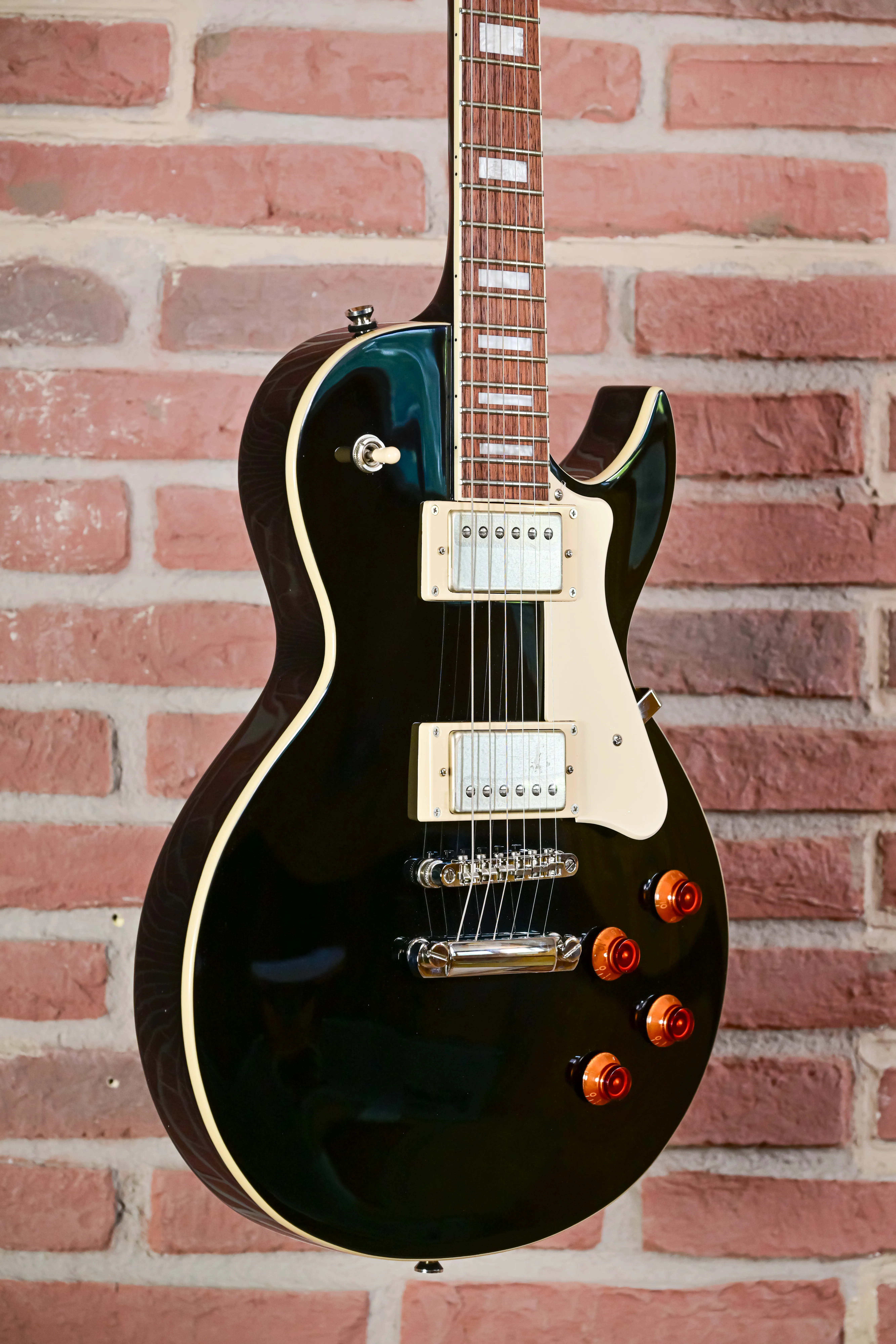 CR200 Single-Cut E-Gitarre Schwarz
