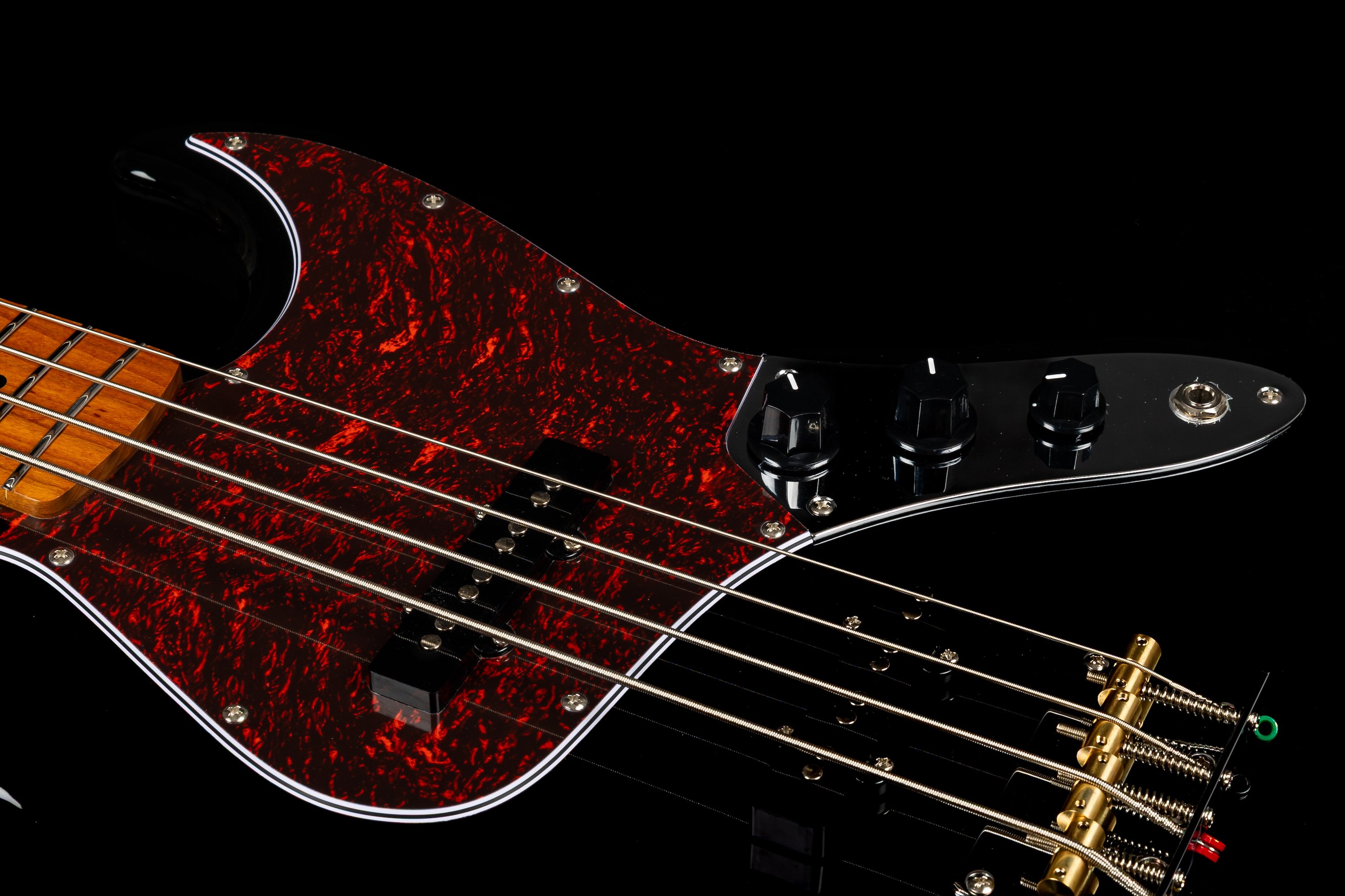 JJB-300 BK Bass  Black