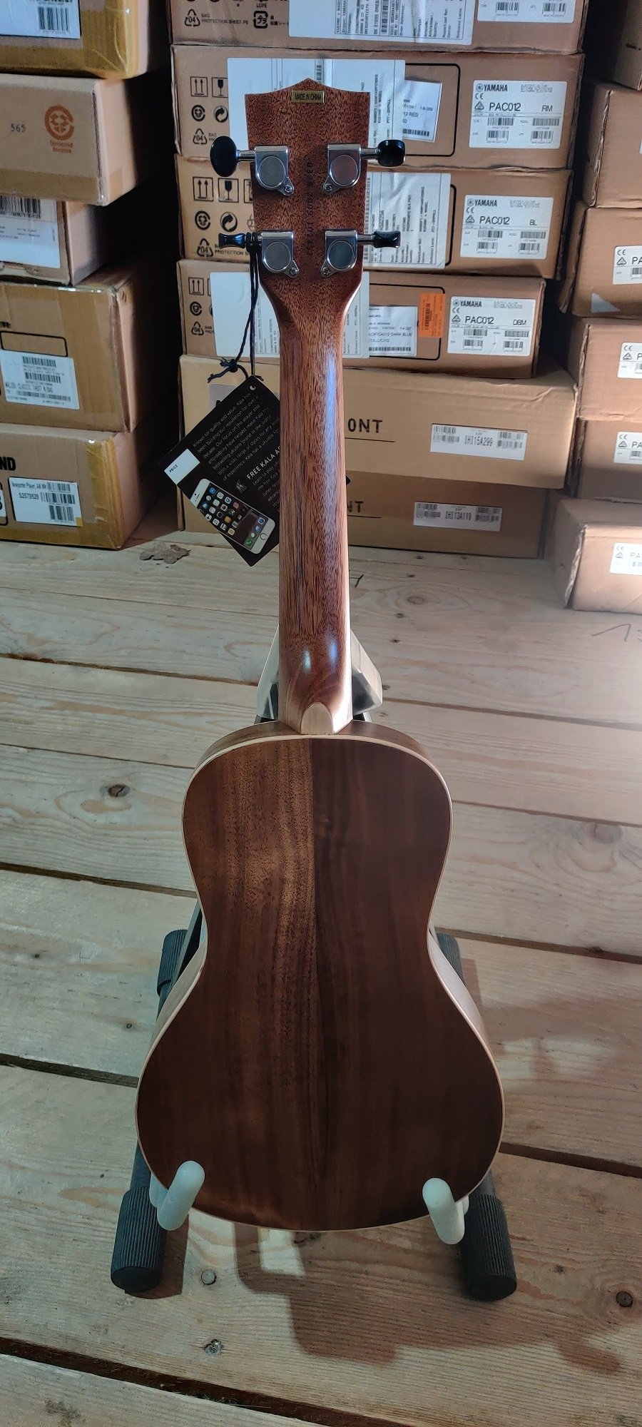 KA-SA-C - All Solid Acacia Concert Ukulele with Case B-Stock