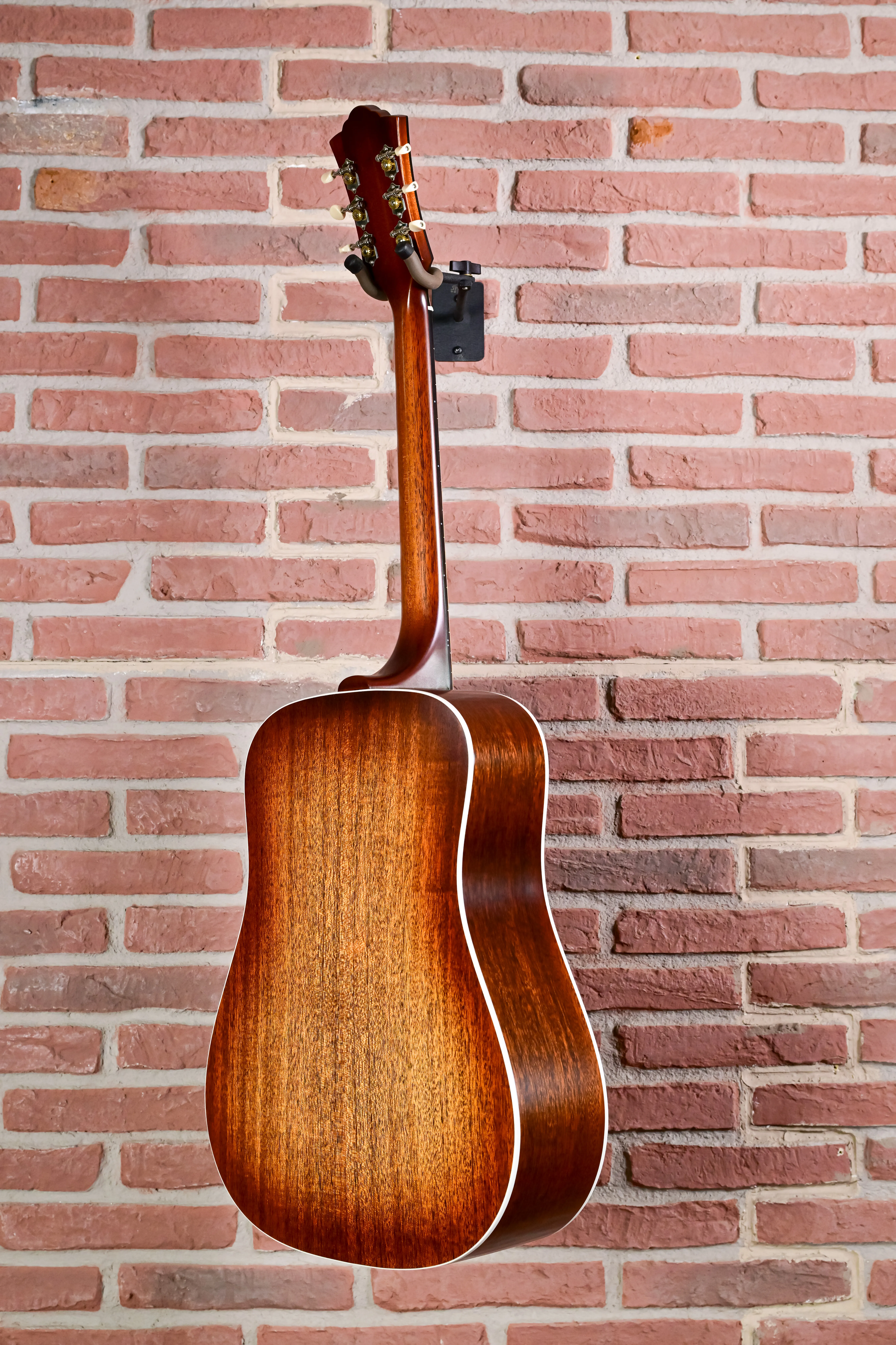 D-40E Standard Pacific Sunset Burst USA Dreadnought