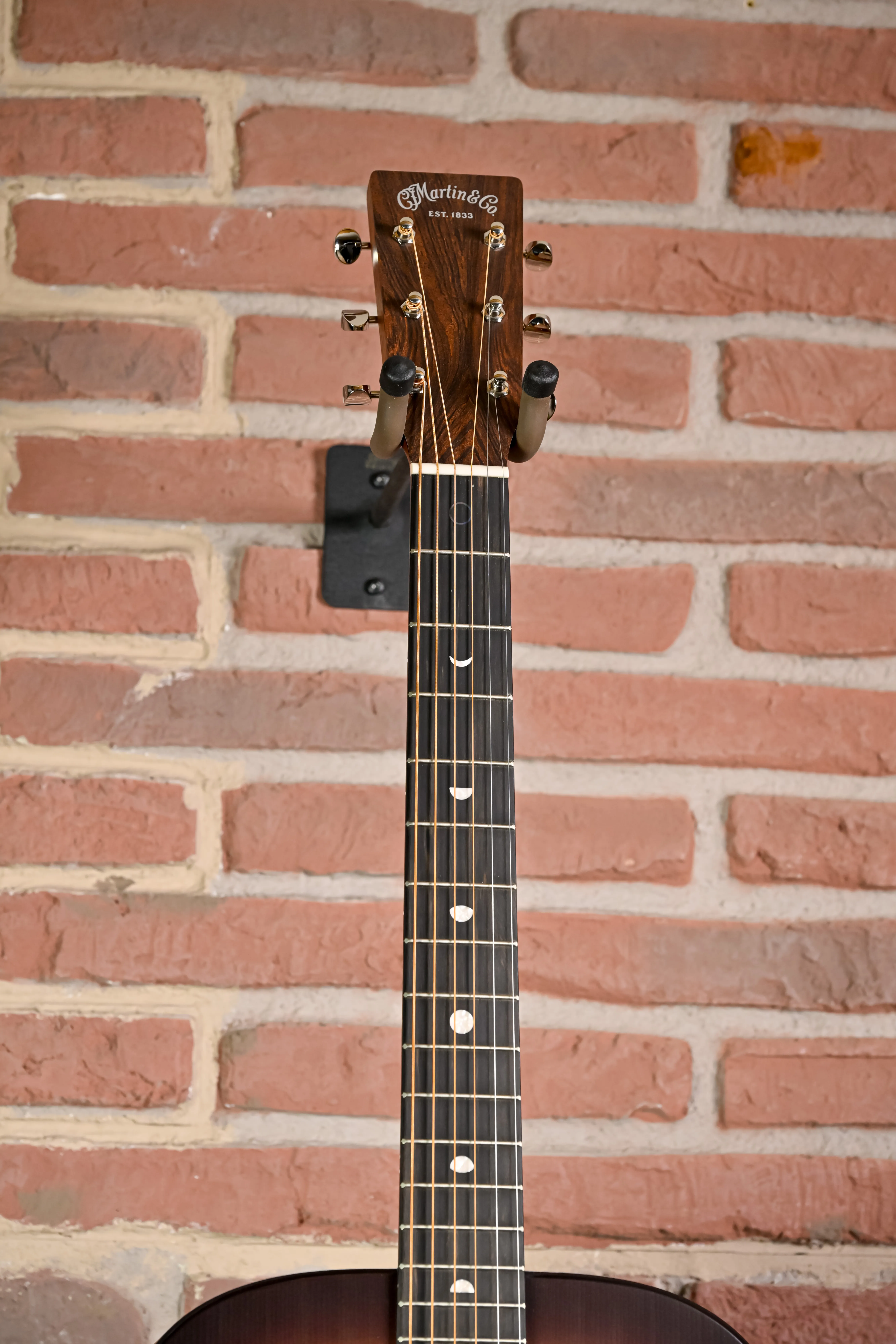 Martin D-X2E Molly Tuttle Signature Acoustic Guitar