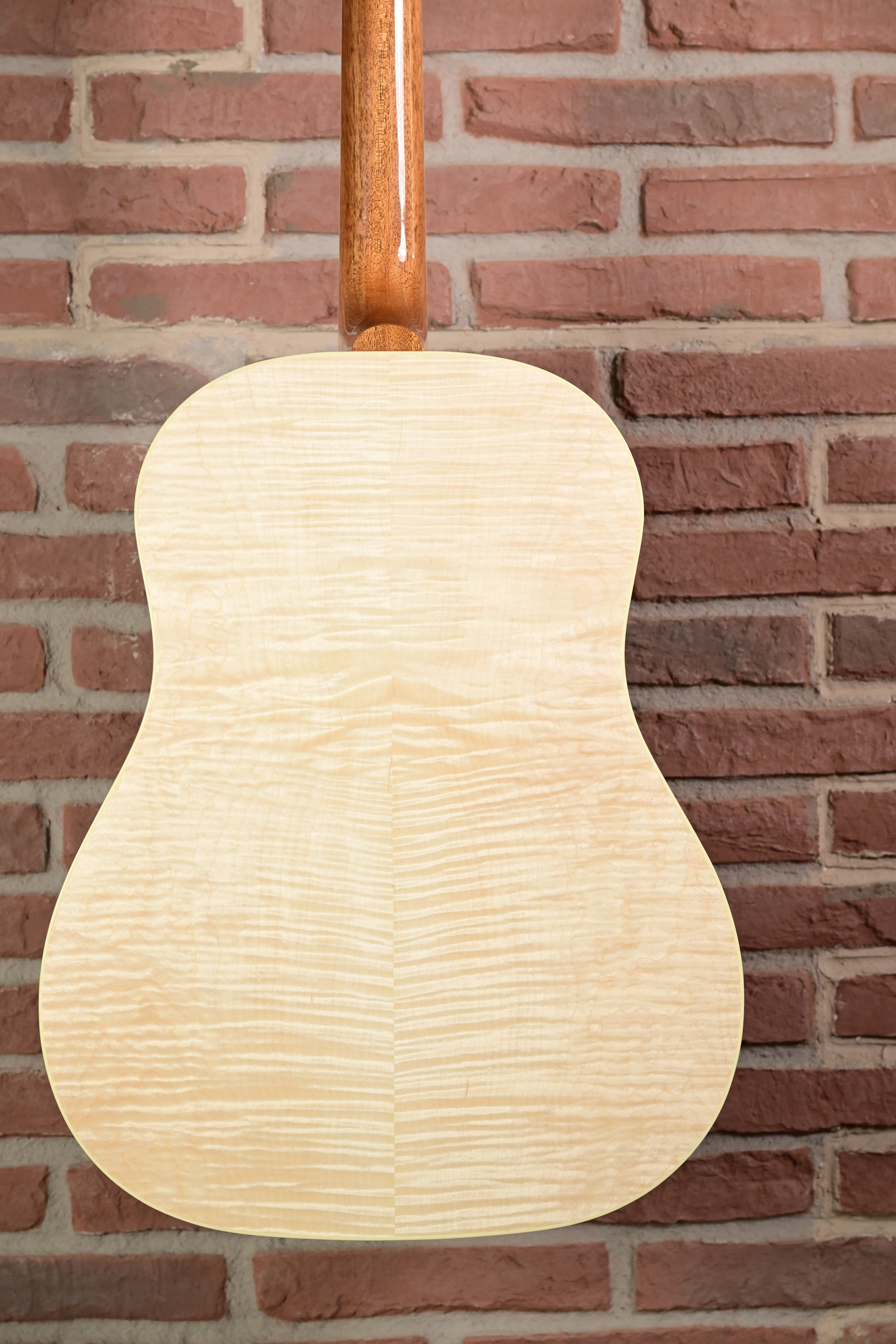 Advanced Jumbo Standard Maple M2M Custom Shop Westerngitarre