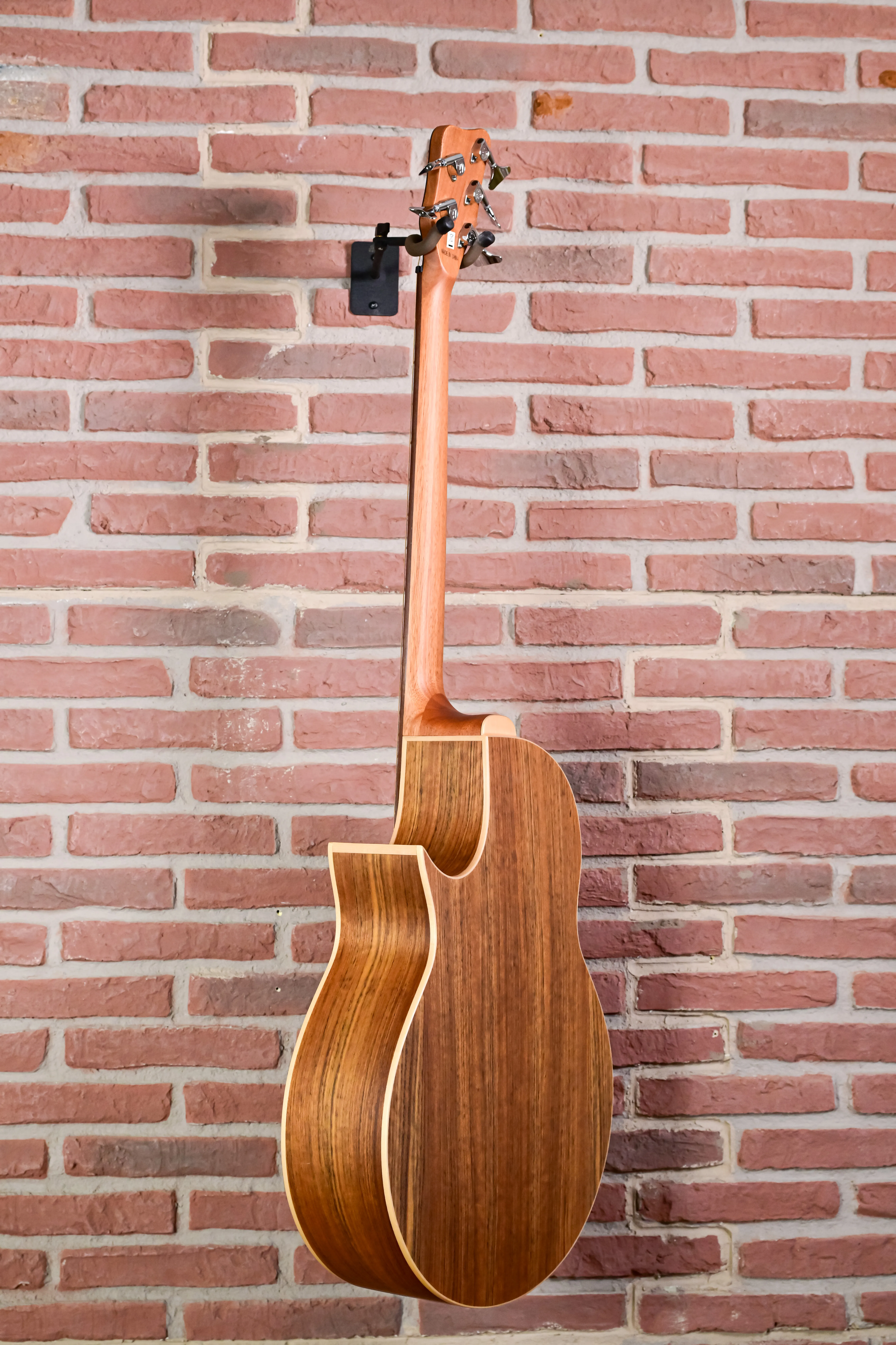 Alien 5 Natural 5-String Acoustic Bass Fretted (B-Stock)