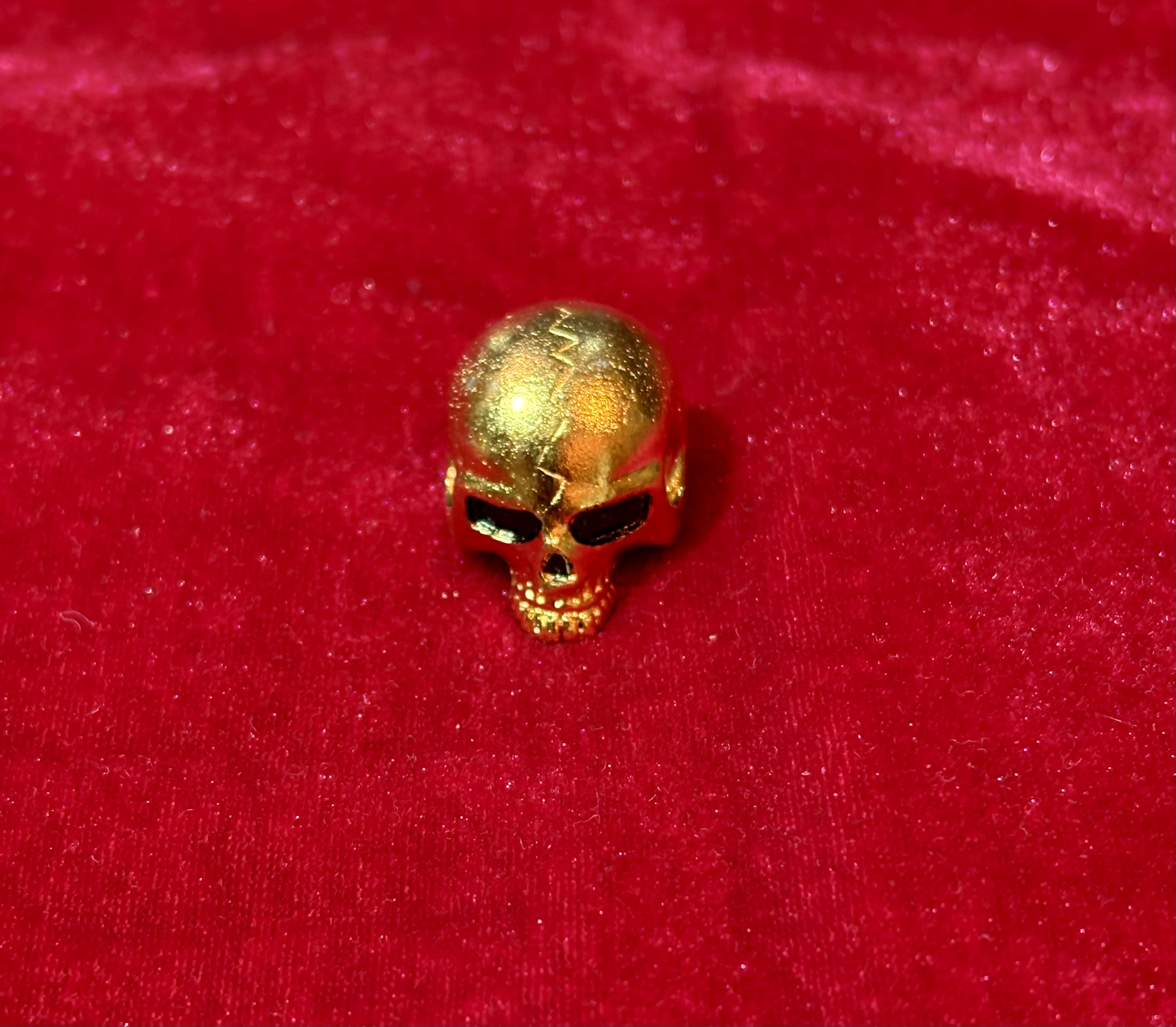 SK1 Potiknopf - Skull gold