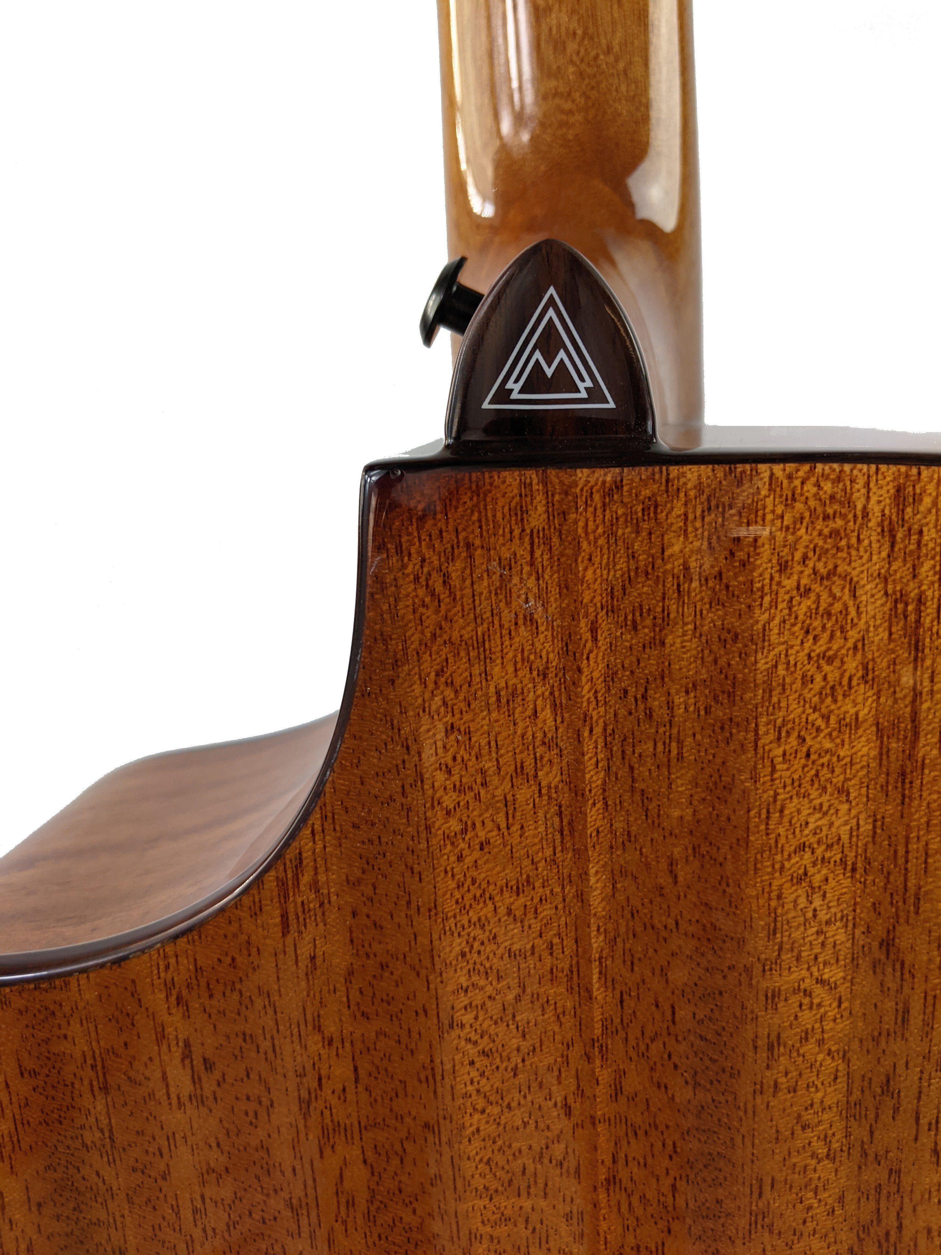 Mini Jumbo Natural Arm Rest & Cut EQ