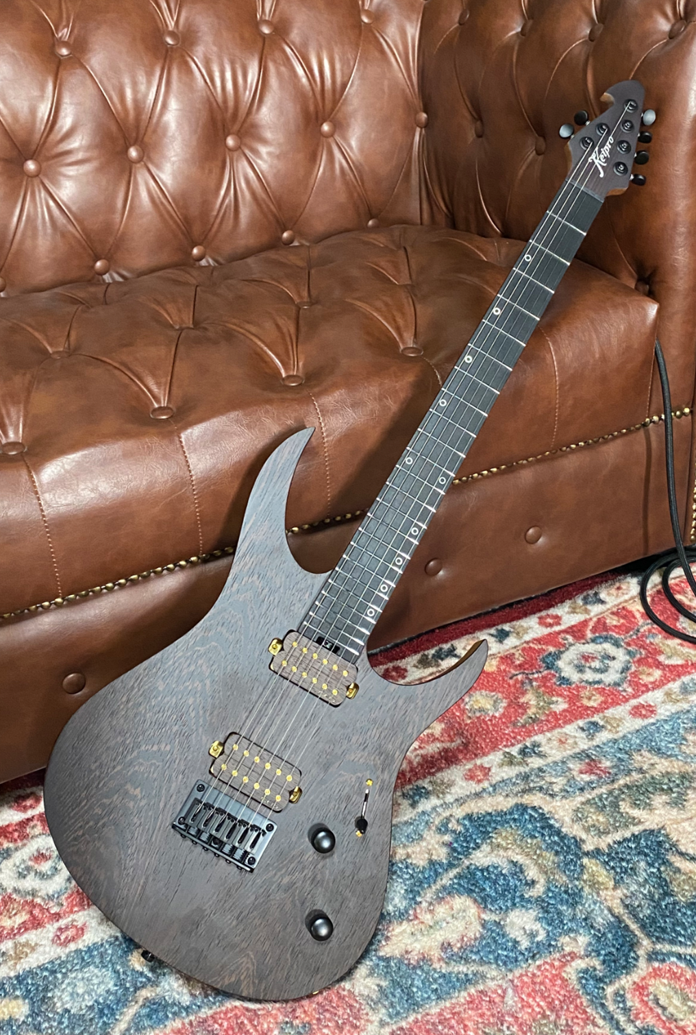 X-S6 PRO Black Limba W-E H.H E-Gitarre