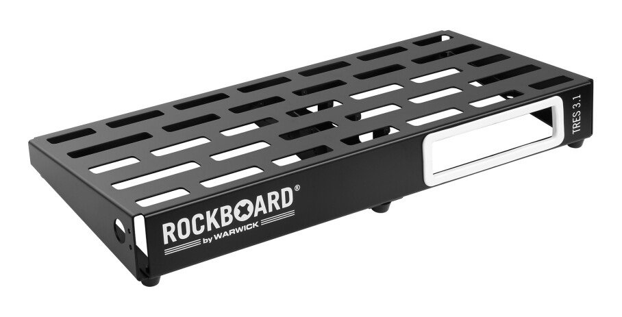 TRES 3.1 Pedalboard with Flight Case