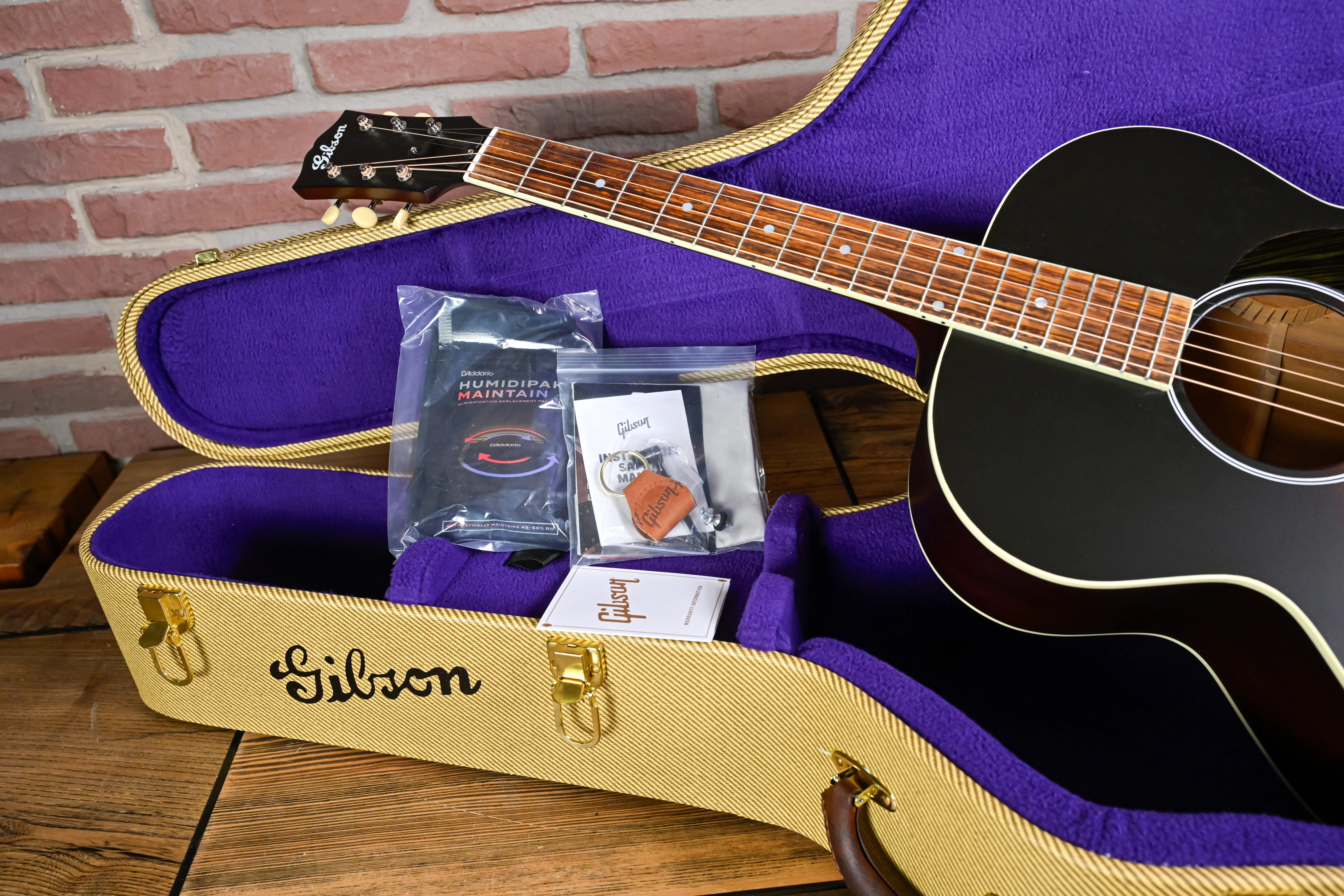J-185 Century 12-Fret Vintage Sunburst Jumbo Westerngitarre