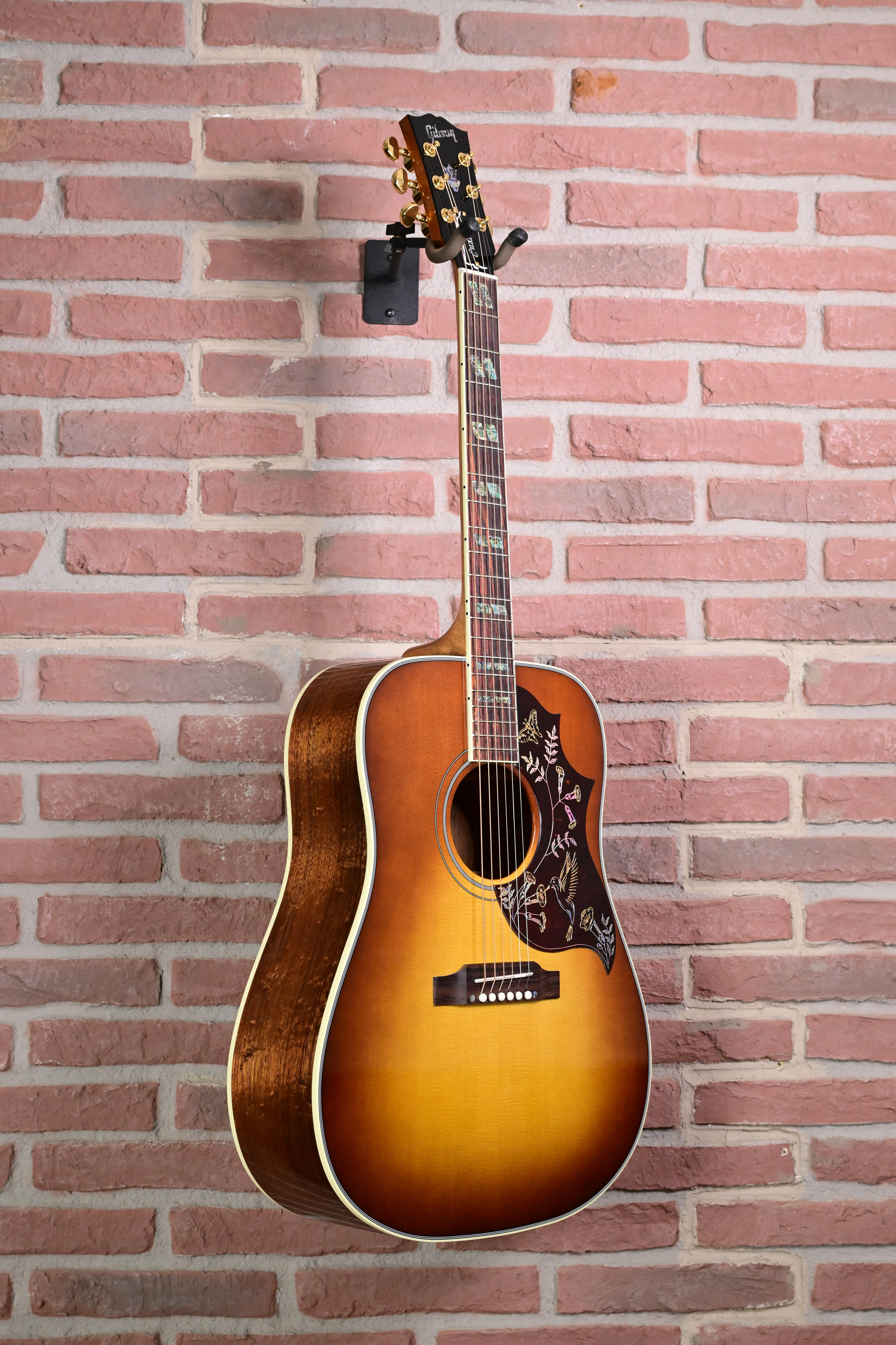 Hummingbird Elegant Koa Honeyburst M2M Custom Shop