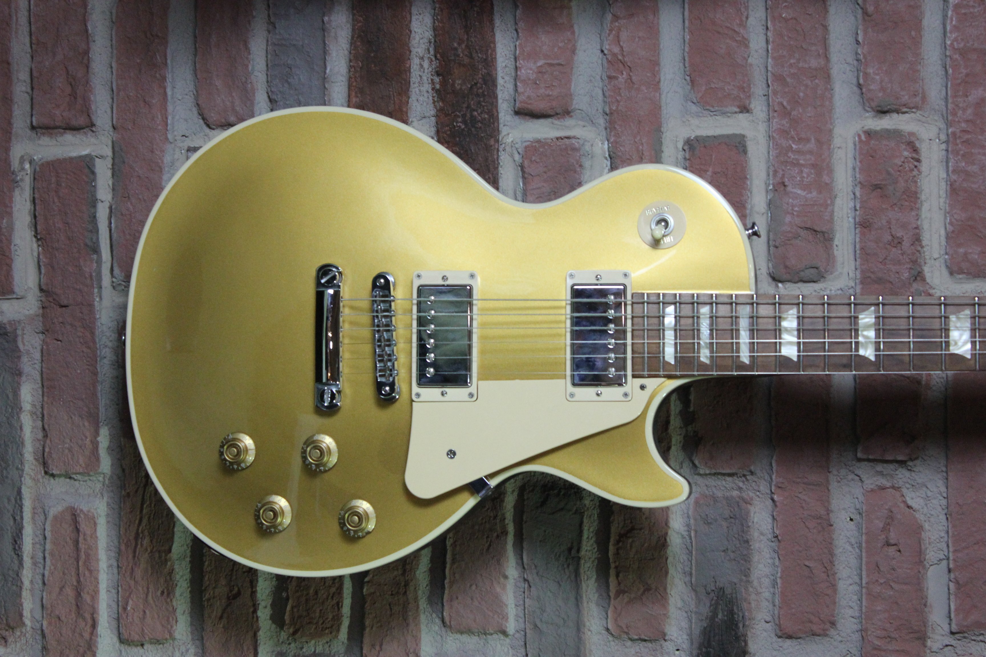 Les Paul Studio Faded 2011 (gebraucht)