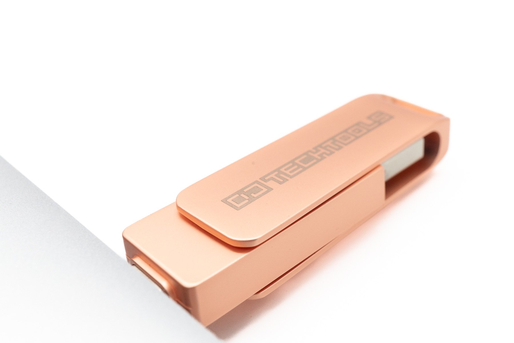 Chroma Drive USB – 256GB – Rose Gold