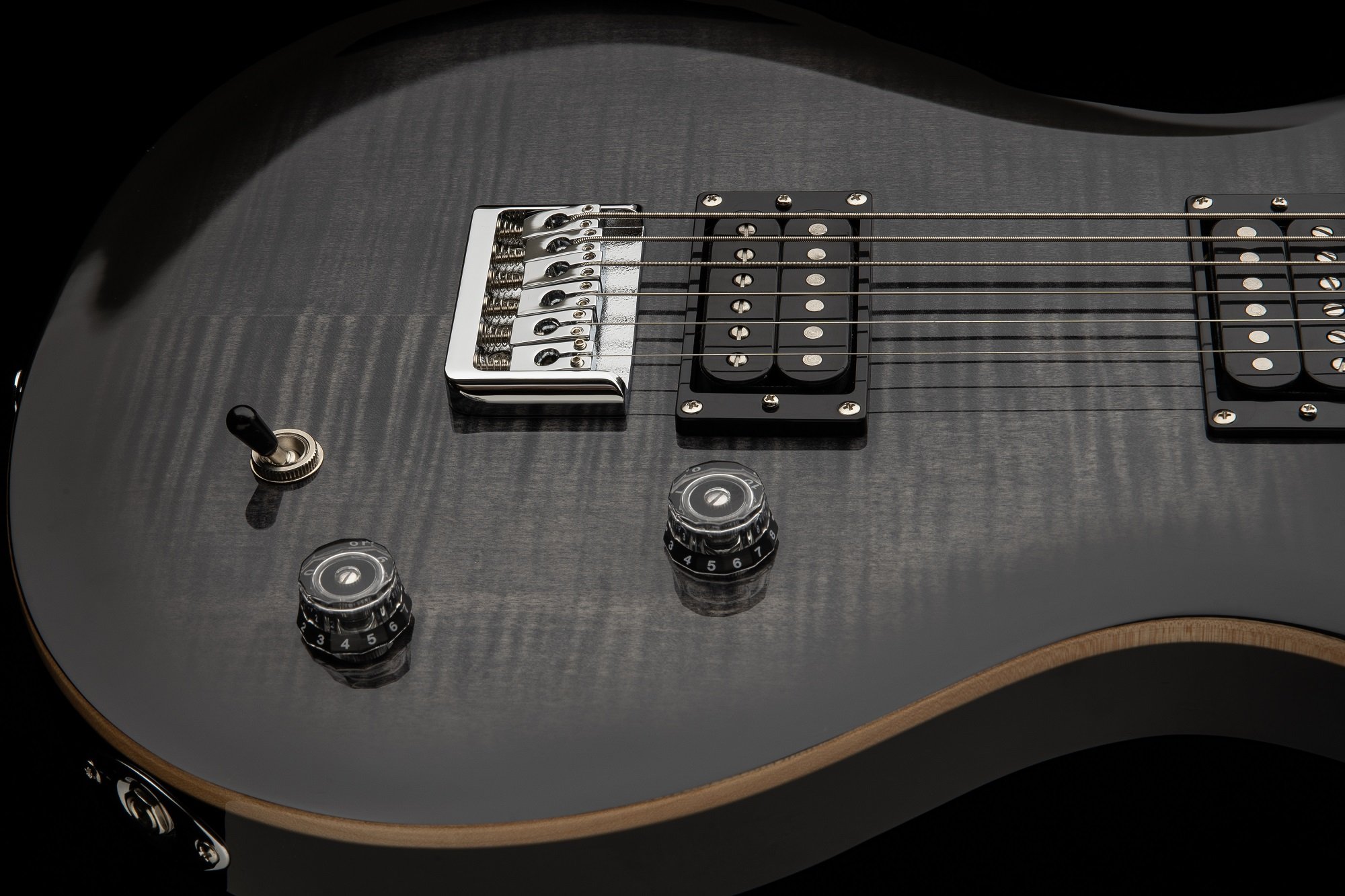 SE277 Charcoal Burst